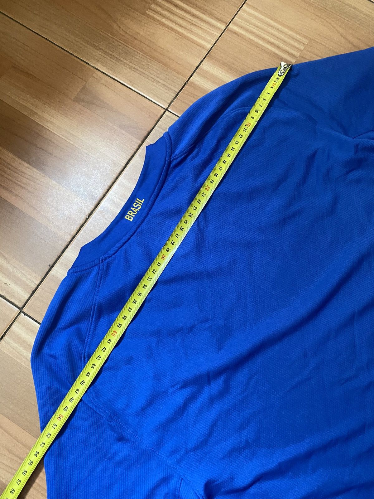 Nike Nike BRAZIL 2008 2010 AWAY FOOTBALL SHIRT SOCCER JERSEY Size US M / EU 48-50 / 2 - 13 Thumbnail