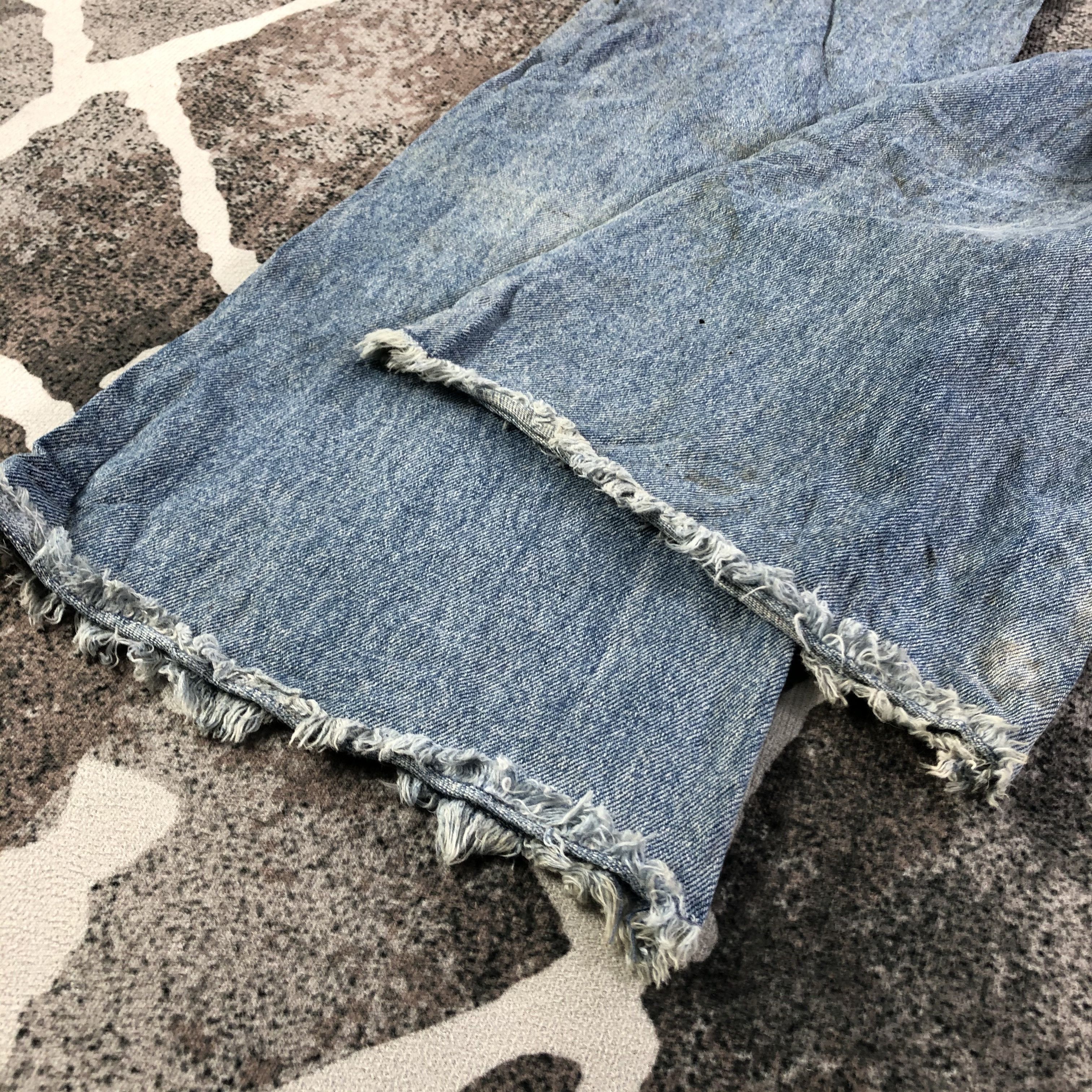 Japanese Brand Vintage 90s Japanese Brand Blue Flared Jeans KJ2083 Size US 31 - 6 Thumbnail