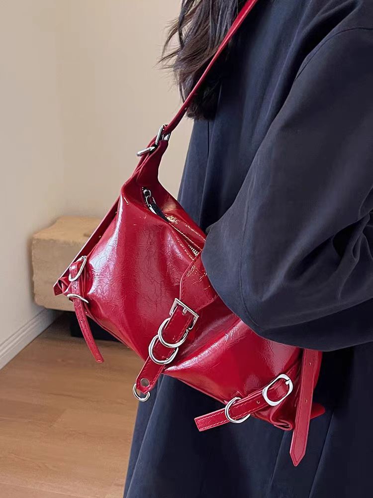 Designer Autumn Universal Lazy Style Single Shoulder Crossbody Bag in Red, Women's