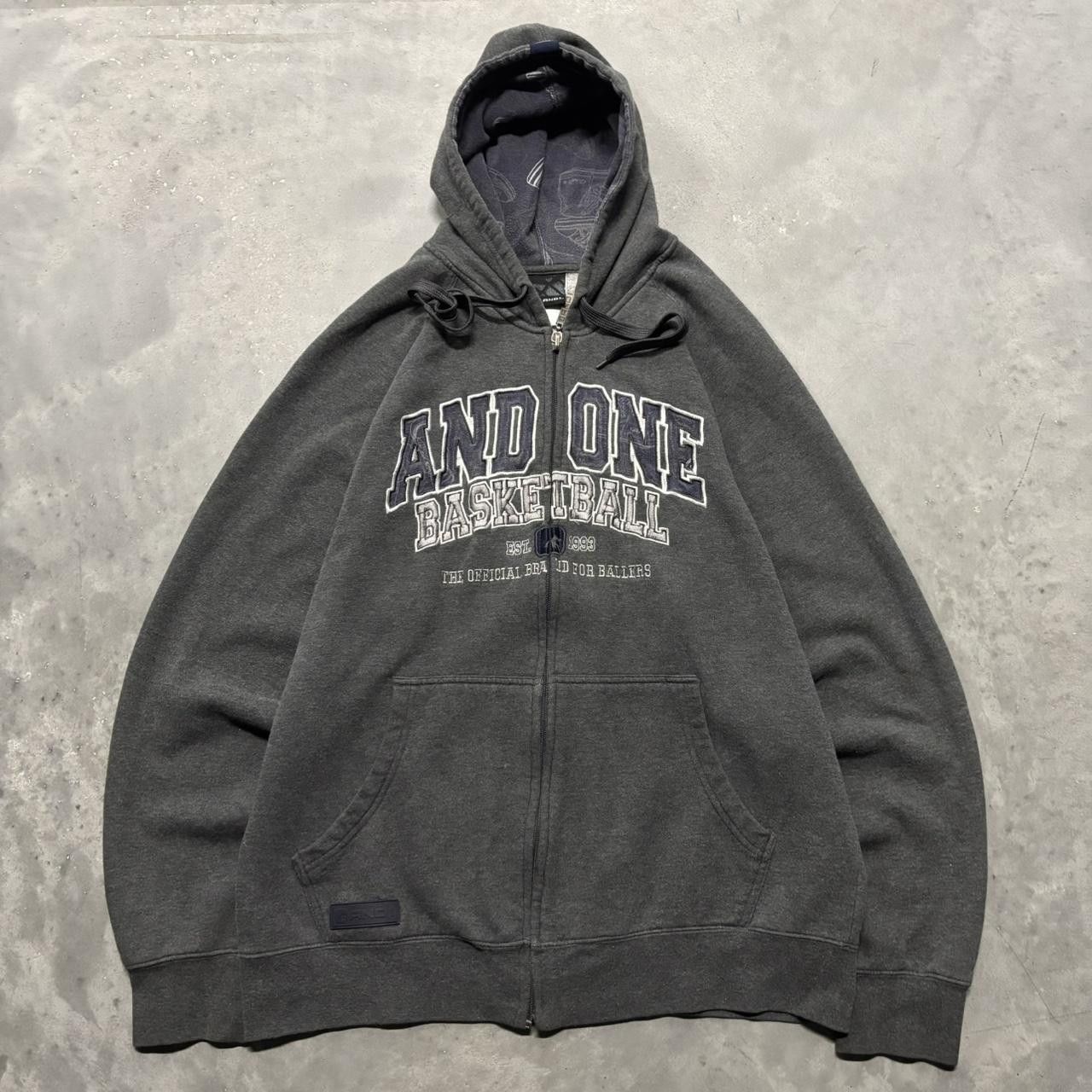 Japanese Brand × Vintage Crazy Vintage Y2K/2000s And One Basketball Spellout Streetwear Zip Up Hoodie! Size US L / EU 52-54 / 3 - 1 Thumbnail
