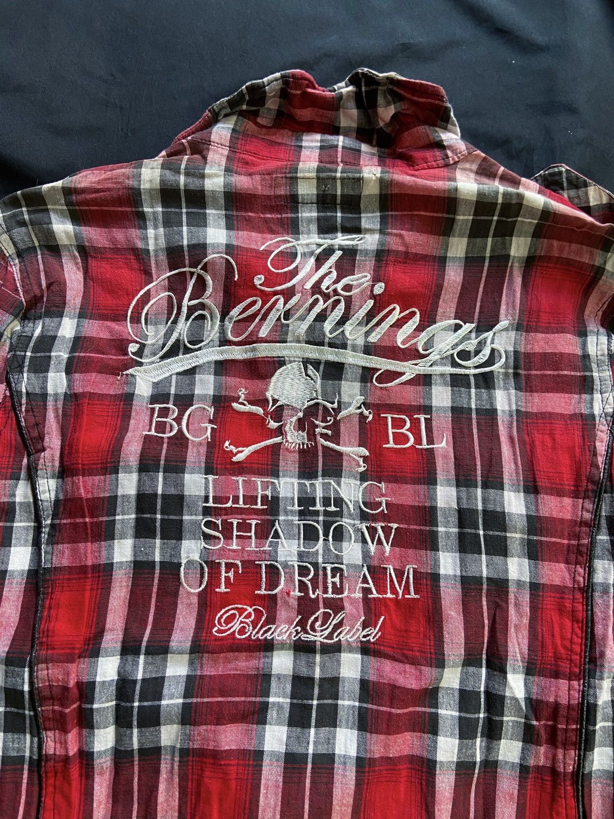 If Six Was Nine × Japanese Brand × Le Grande Bleu (L.G.B.) JAPANESE BERNING SHO SKULL ZIPPER BUTTON DOWN SHIRT Size US S / EU 44-46 / 1 - 10 Thumbnail