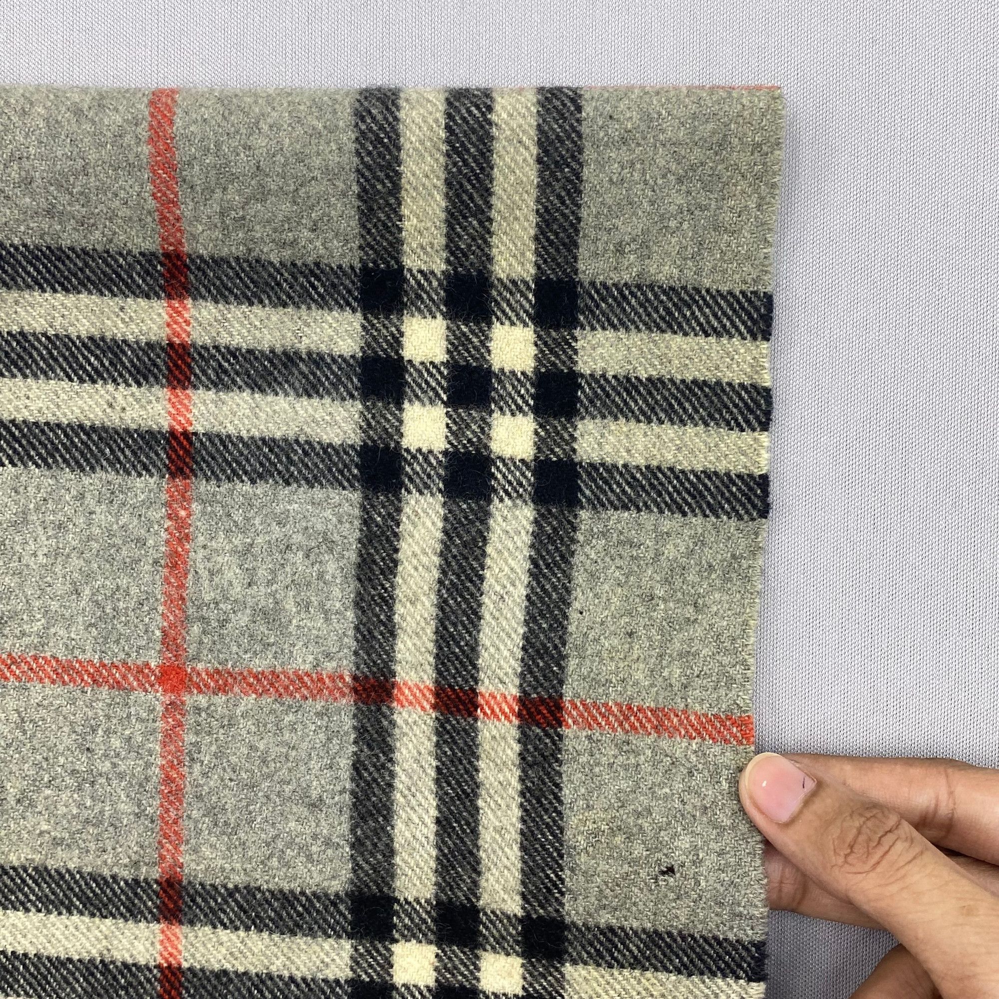 Burberry Vintage Burberry Scarf Muffler Check Winter Scarves Size ONE SIZE - 8 Thumbnail