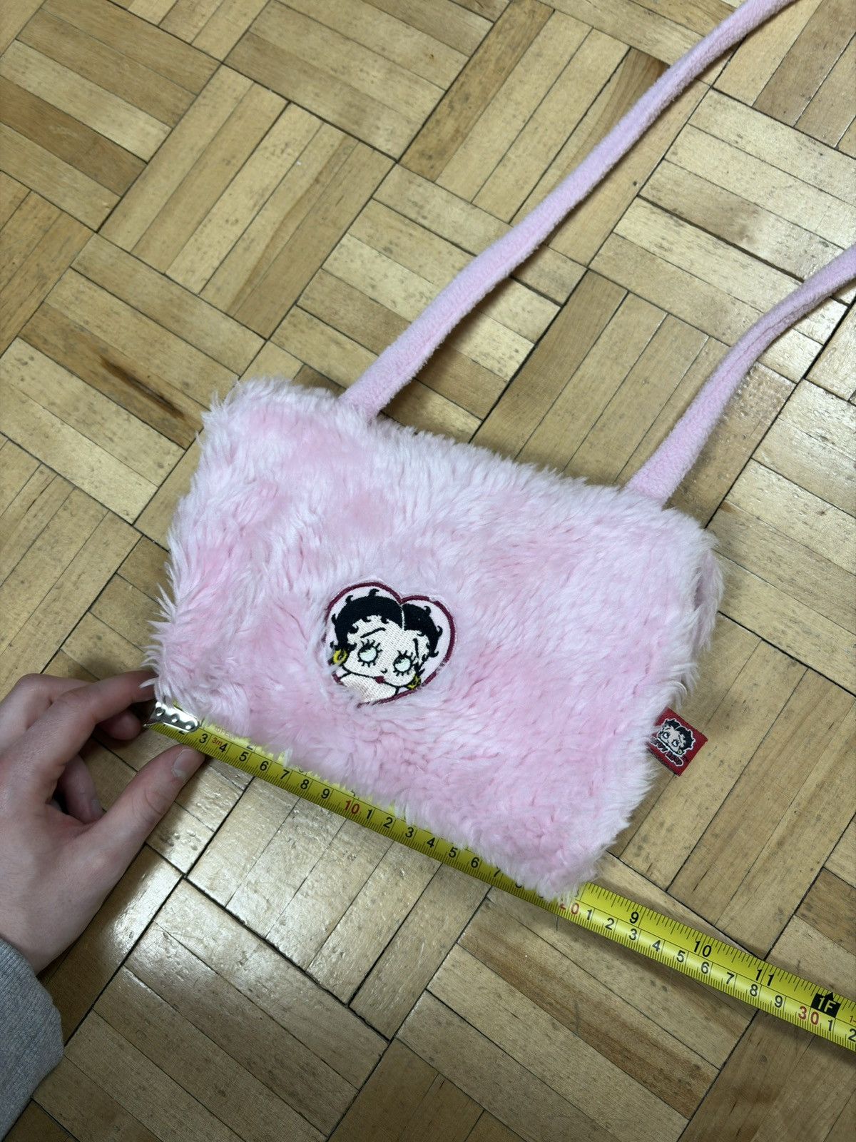 Other 2005 00s Vintage Y2K OG Betty Boop Pink Fuzzy Handwarmer bag Size ONE SIZE - 9 Thumbnail
