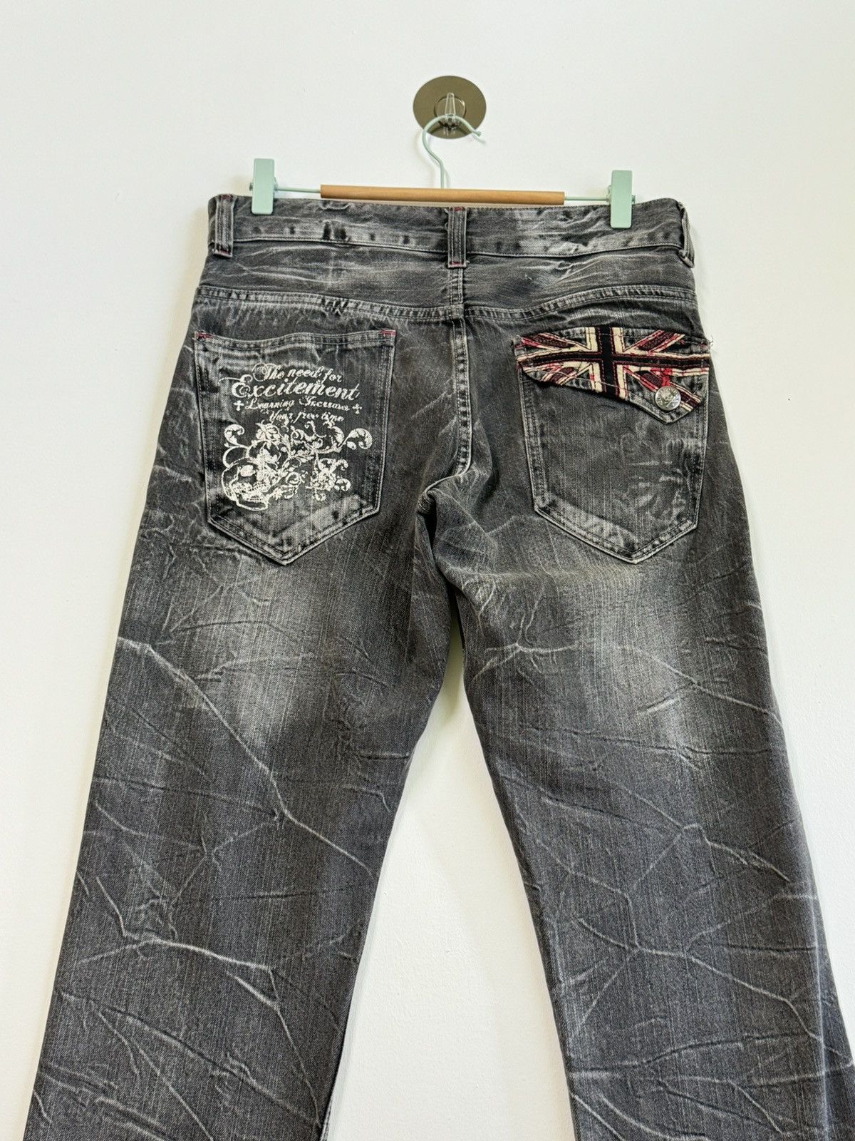 If Six Was Nine × Japanese Brand × Le Grande Bleu (L.G.B.) ROOT THREE CLAWS MARK DISTRESSED THUNDERS DENIM Size US 31 - 9 Thumbnail