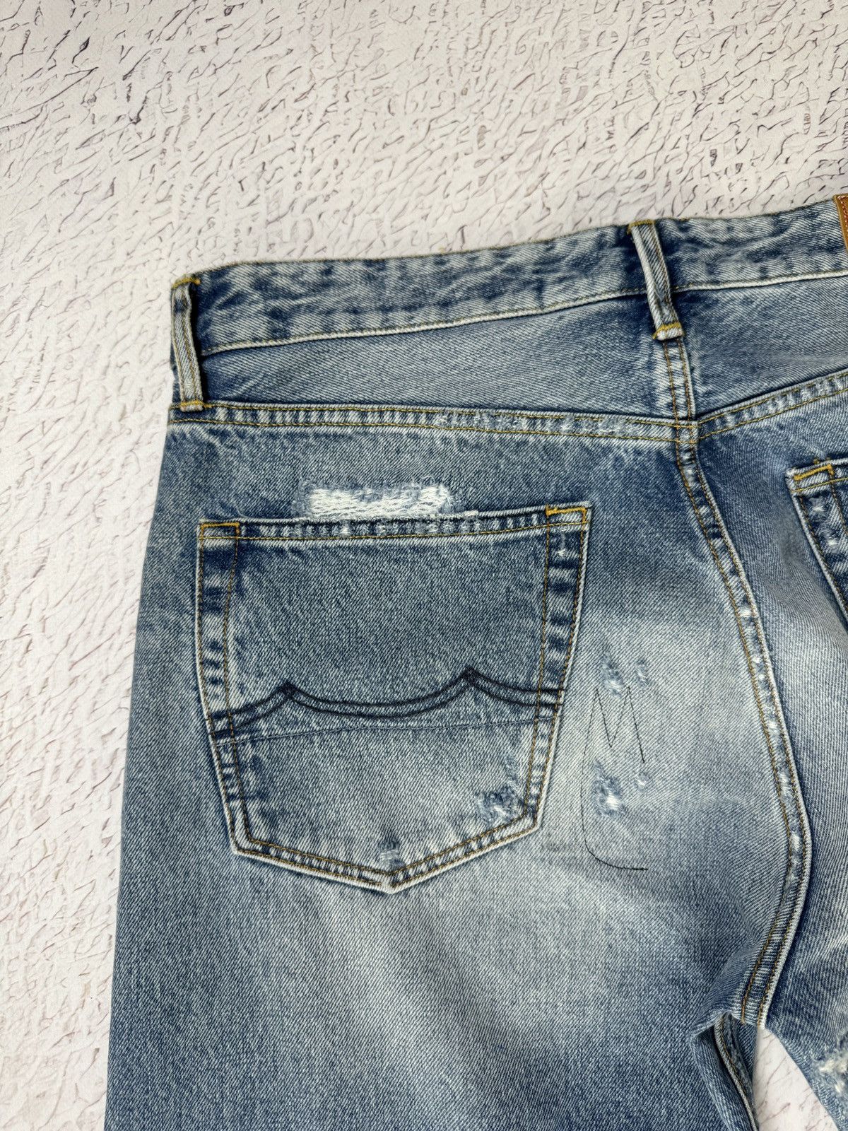 Kings Of Indigo Kings of Indigo KOI Light vintage destroyed high rise jeans Size US 34 / EU 50 - 7 Thumbnail
