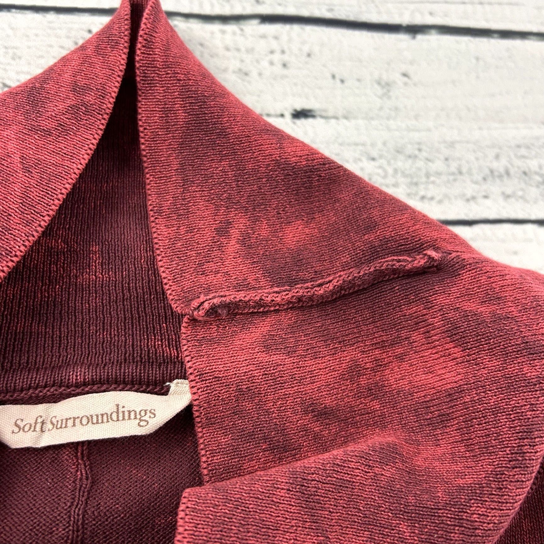 Soft Surroundings Soft Surroundings Shirt Women's Medium Red Long Sleeve Pigment Dyed Button-Up Solid Modern Shirt Womens M Red Size M / US 6-8 / IT 42-44 - 2 Thumbnail