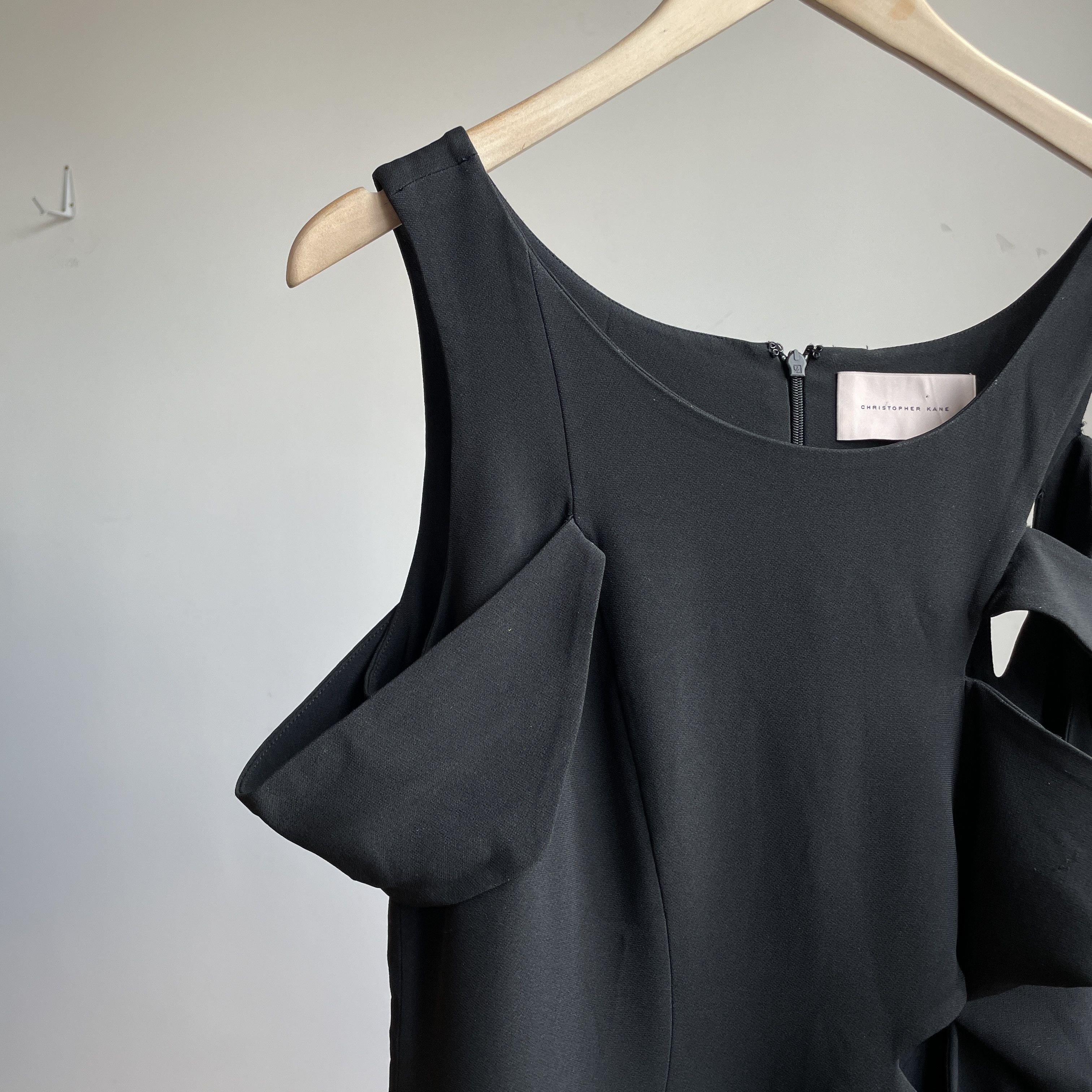 Christopher Kane Christopher Kane SS16 Runway Crash and Repair Cut Out Dress Size L / US 10 / IT 46 - 6 Thumbnail