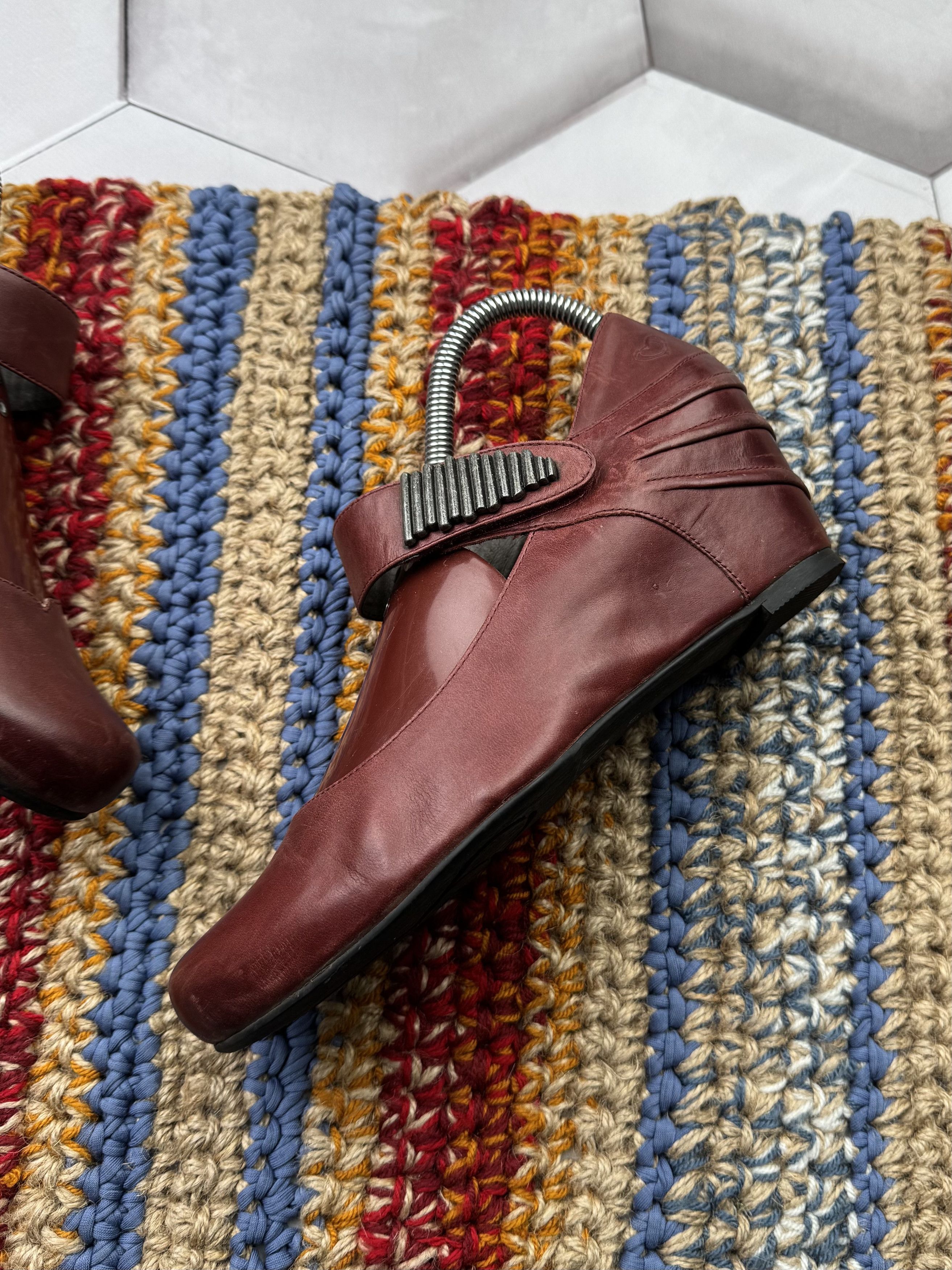 Vintage Vintage Leather Platform Shoes (ES9) Size US 8 / IT 38 - 3 Thumbnail