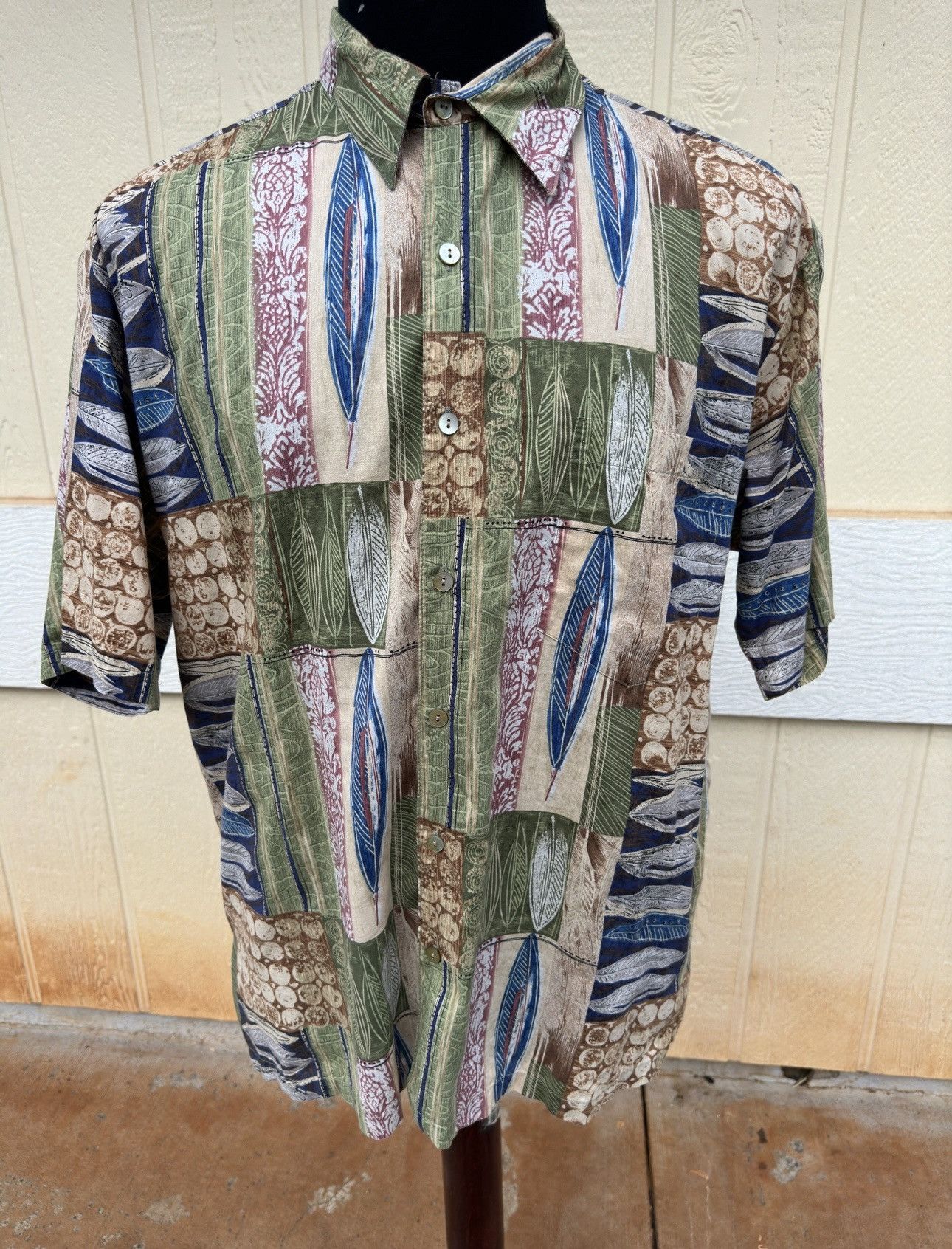 Tori Richard Tori Richard Hawaiian Print Multicolored Men's Medium Size US M / EU 48-50 / 2 - 1 Thumbnail