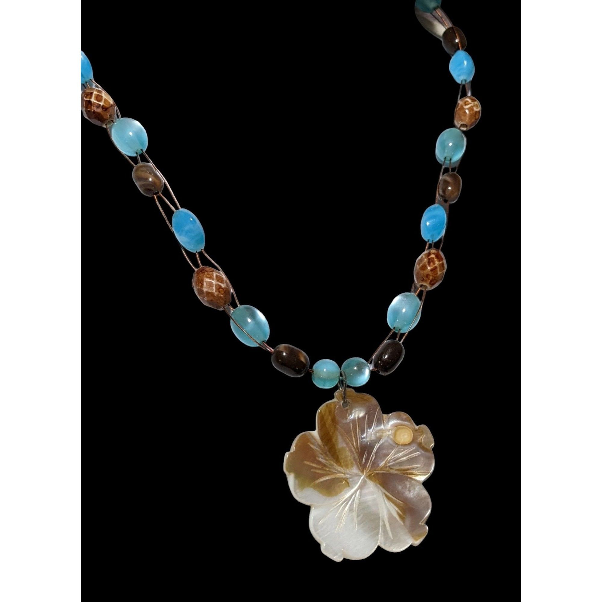 Other Vintage Mother Of Pearl Flower Beaded Necklace Size ONE SIZE - 3 Thumbnail