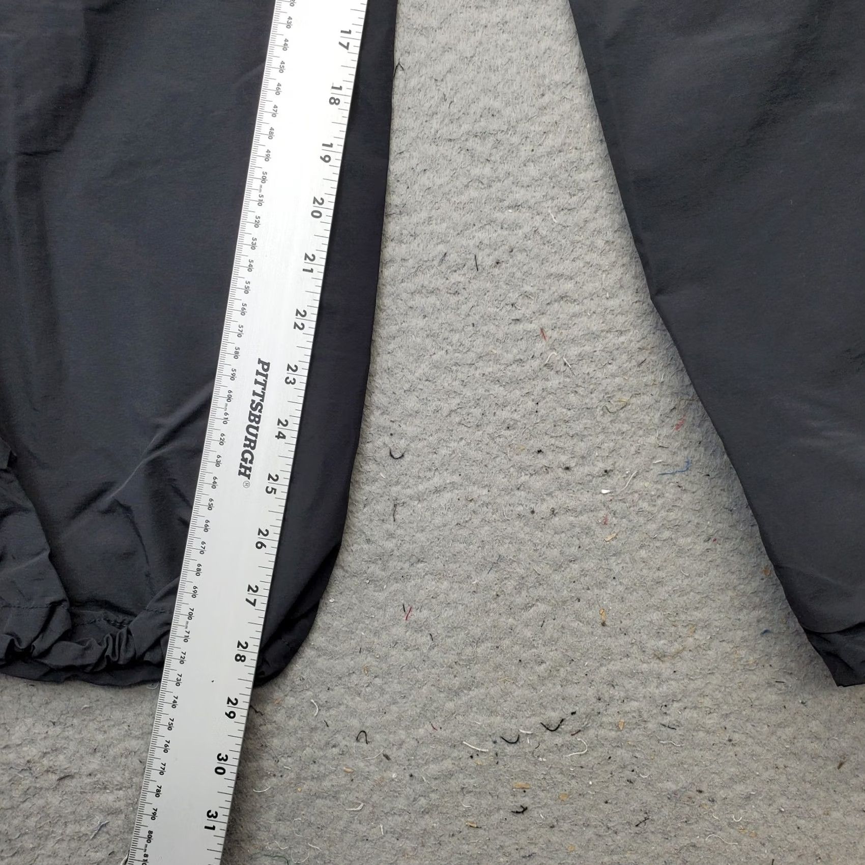 Vintage Aéropostale Hiking Pants Womens Size S Black Belted Waist Inseam 28.5" Belted Elastic Ankle Pockets Casual Outdoor Size 28" / US 6 / IT 42 - 4 Thumbnail
