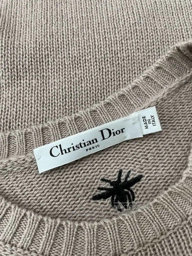 Dior Dior Cashmere embroidered sweater Size XS / US 0-2 / IT 36-38 - 4 Thumbnail