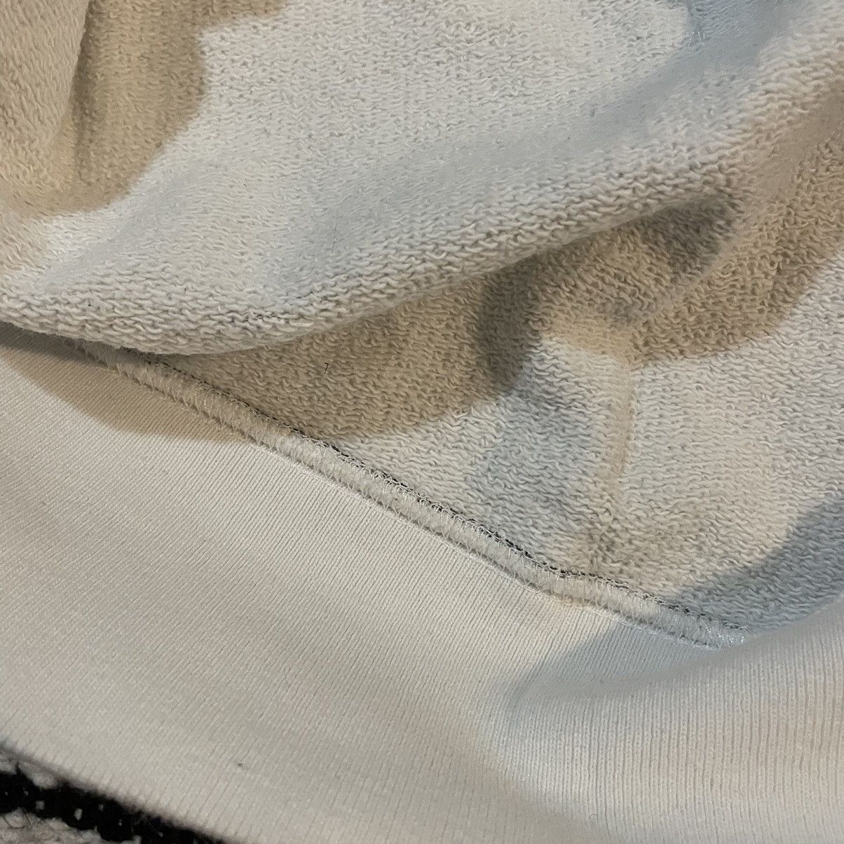 Supreme Supreme Camo Flags Hooded Sweatshirt Size M Size US M / EU 48-50 / 2 - 13 Thumbnail