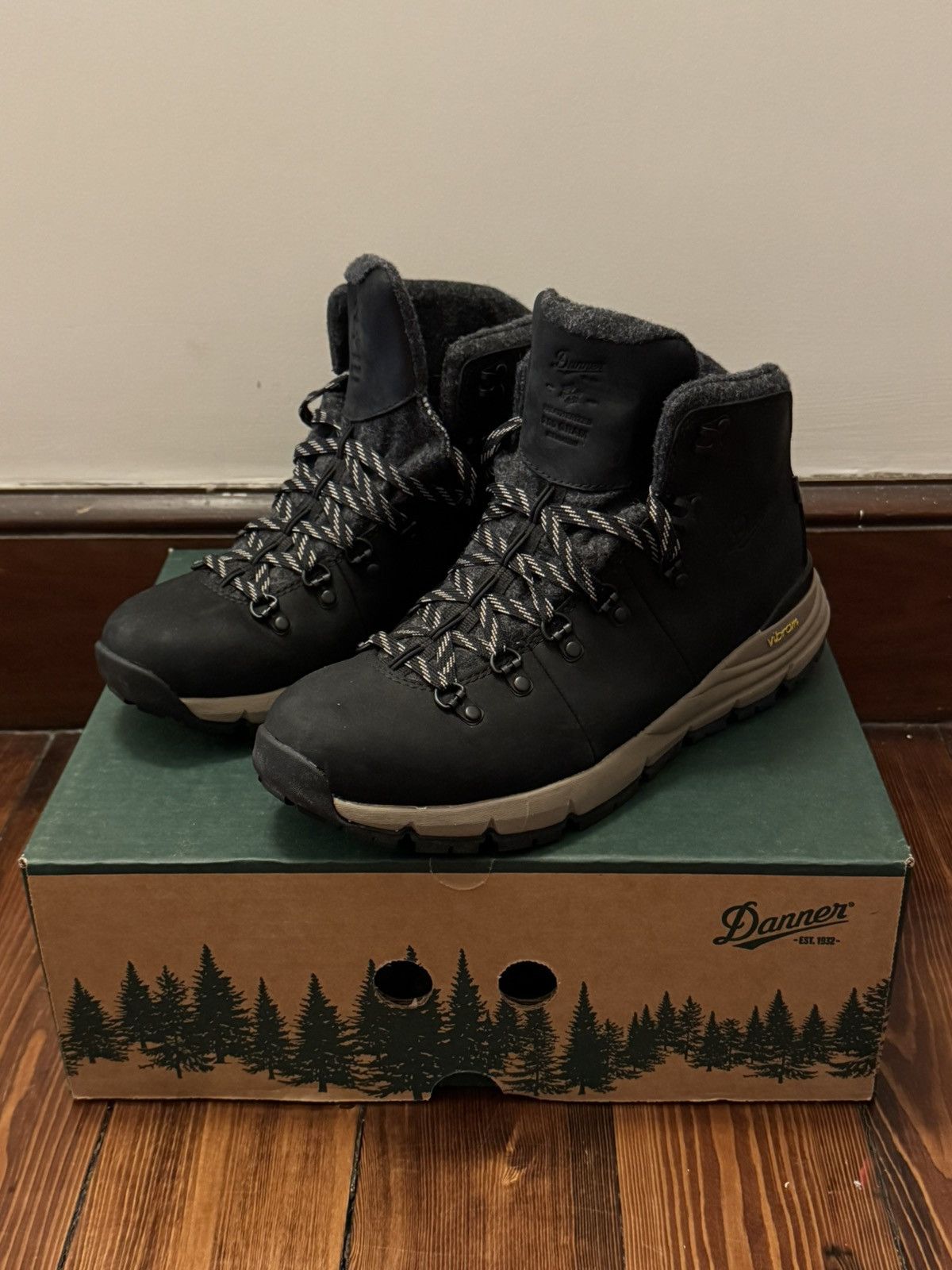 Danner Brand new Danner Hiking boots Size US 9.5 / IT 39.5 - 1 Thumbnail