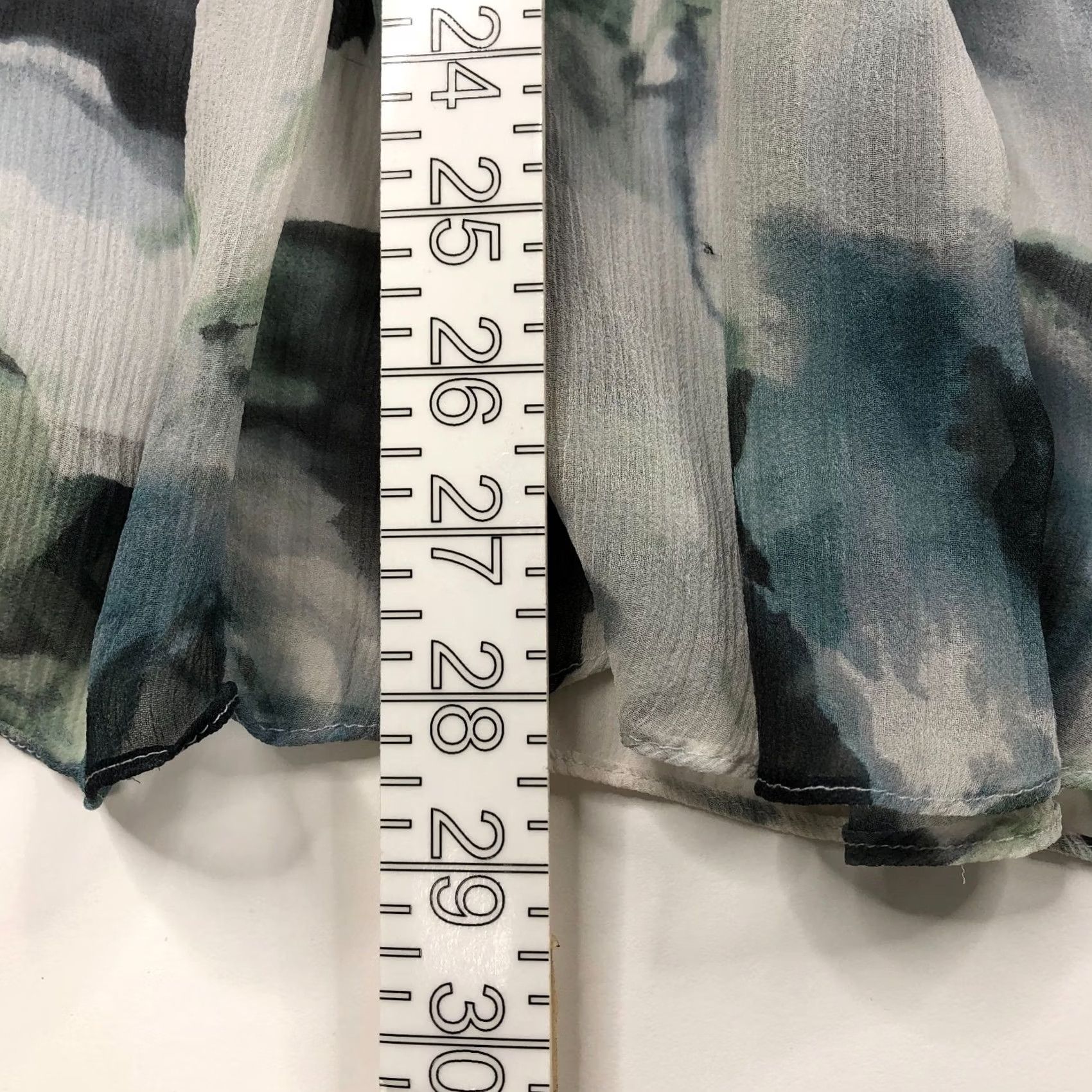 Coldwater Creek Coldwater Creek Skirt Ladies Small 14-16 33In 100% Silk Gray Floral Pull On Mini Short Boho Vintage? No Size 36" / US 14 / IT 50 - 3 Thumbnail