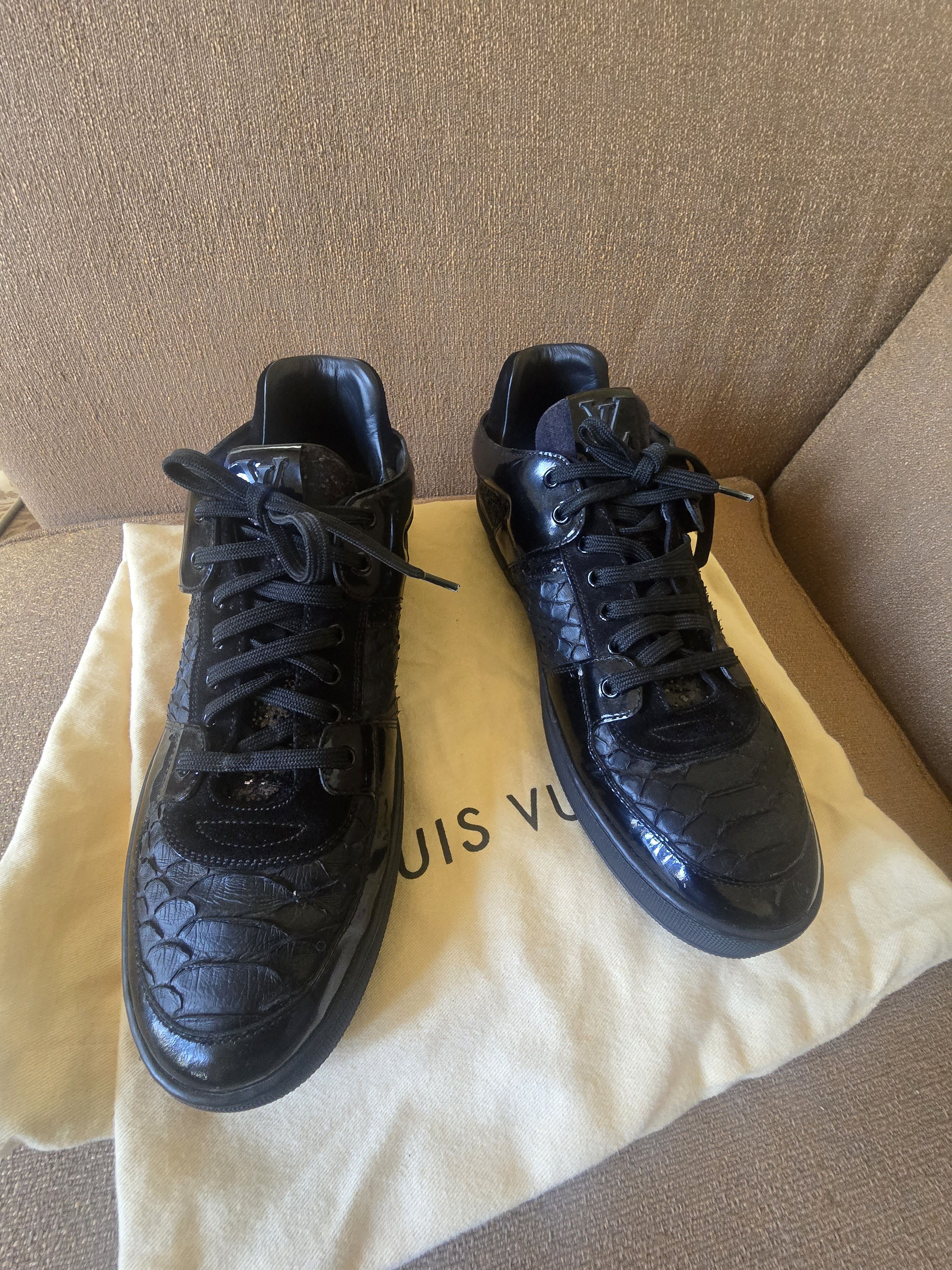 Louis Vuitton Louis Vuitton Black Python/Leather Sneakers Sz LV/8/US9 Size US 9 / EU 42 - 1 Thumbnail