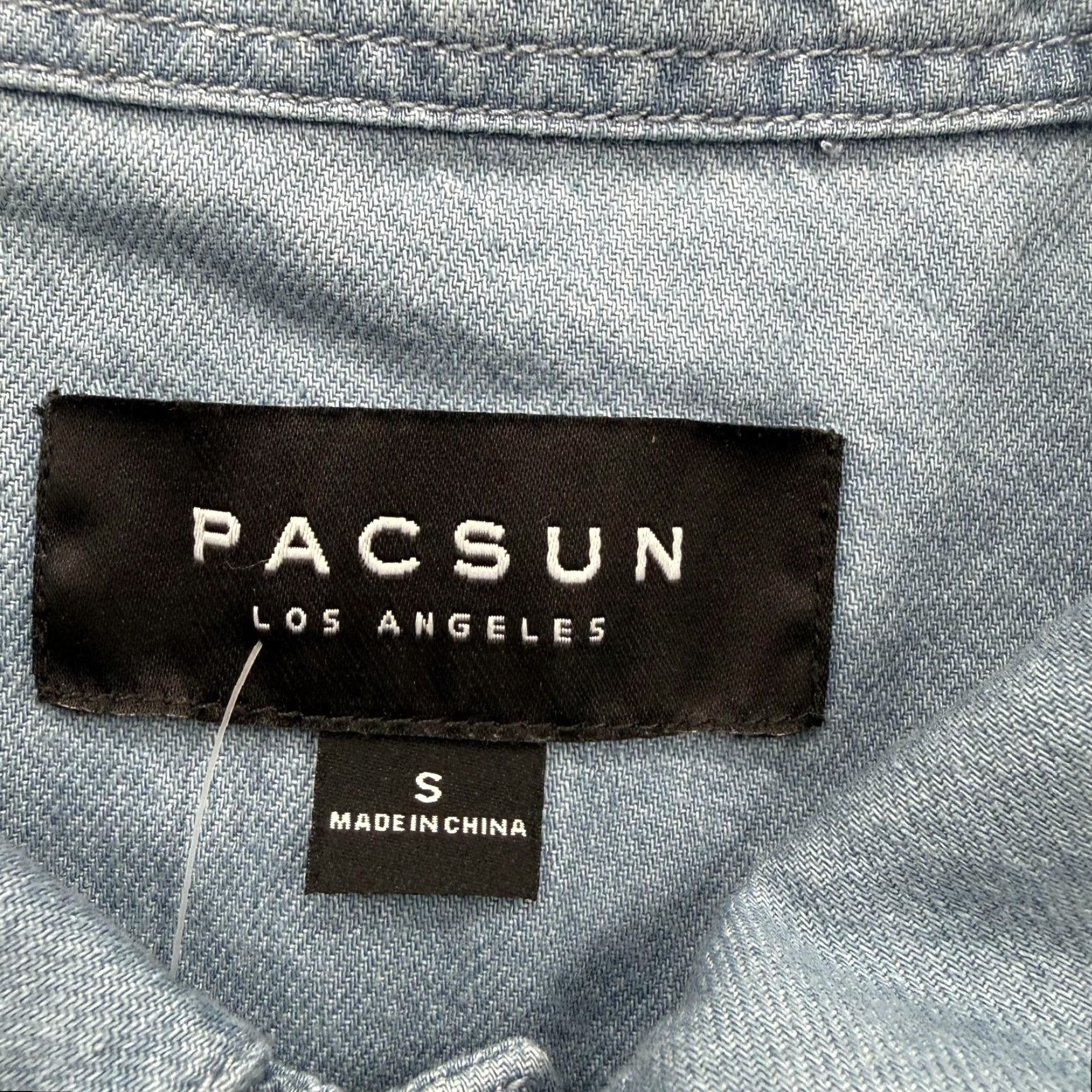 Pacsun PacSun Shirt Mens Small Blue Denim Solid Short Sleeve Button Up Casual Size US S / EU 44-46 / 1 - 3 Thumbnail