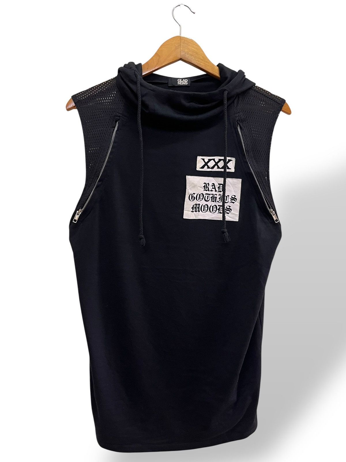 If Six Was Nine Japanese Brand Glad News Sleeveless Hoodies Size US M / EU 48-50 / 2 - 9 Thumbnail