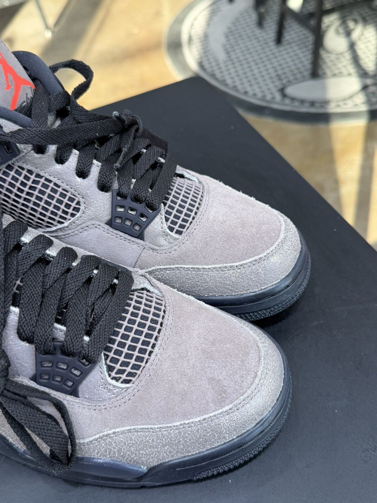 Jordan Brand Air Jordan 4 Taupe Haze Size 9 (2021) Size US 9 / EU 42 - 8 Thumbnail