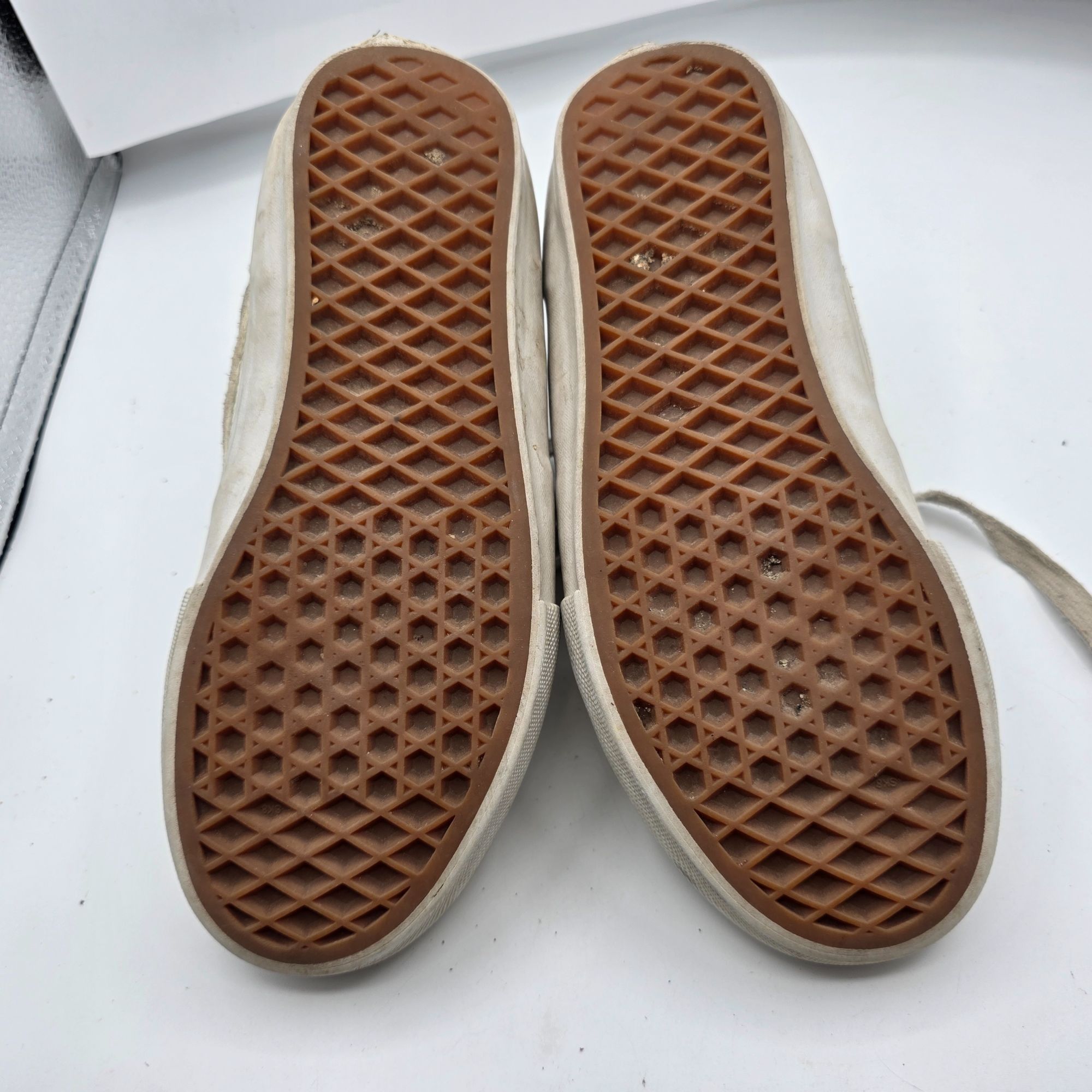 Vans Vans Half Cab Mens Size 5 White Sneaker Shoes Casual Skatebo Size US 5 / EU 37 - 7 Thumbnail
