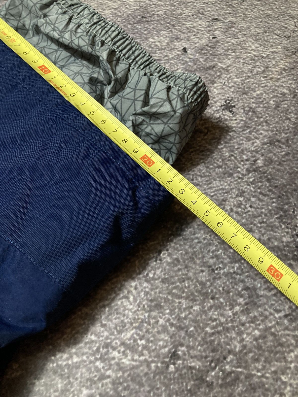 The North Face The North Face HyVent Ski Pants Womens M Snowboard Vintage Size 28" / US 6 / IT 42 - 13 Thumbnail
