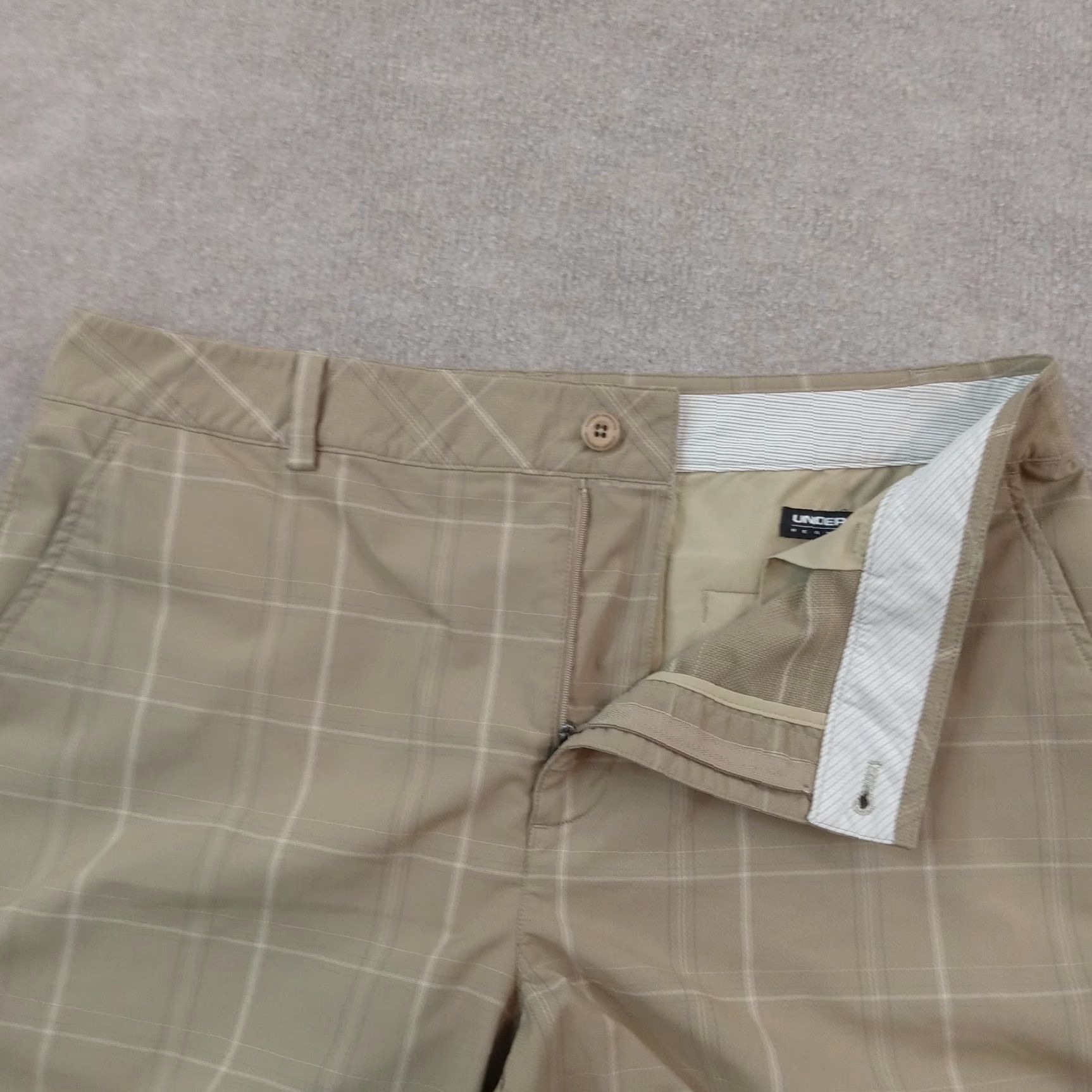 Under Armour Under Armour Mens Chino Shorts Brown Plaid Size 36 Regular Size US 36 / EU 52 - 7 Thumbnail