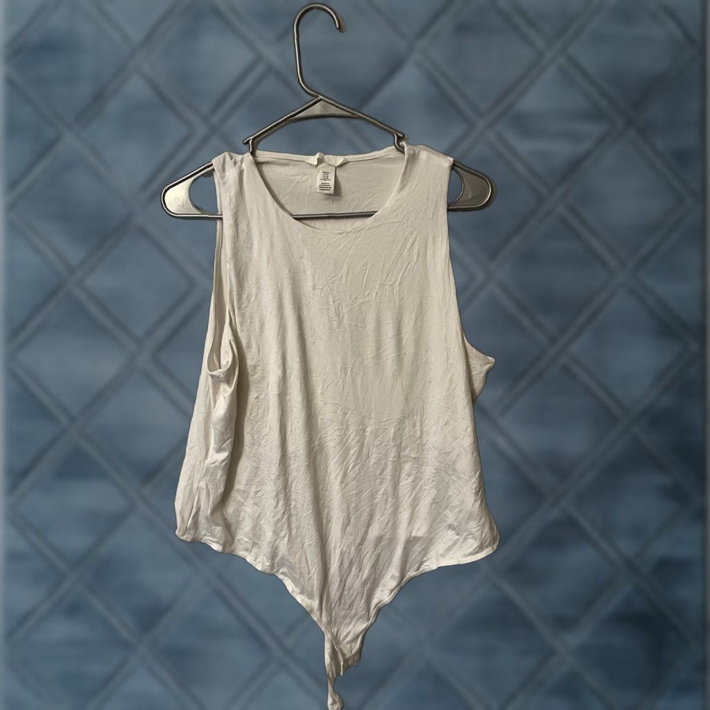 H&M H&M Women XL Tank Bodysuit Square Neck Snap Closure Seams White Size XL / US 12-14 / IT 48-50 - 1 Thumbnail