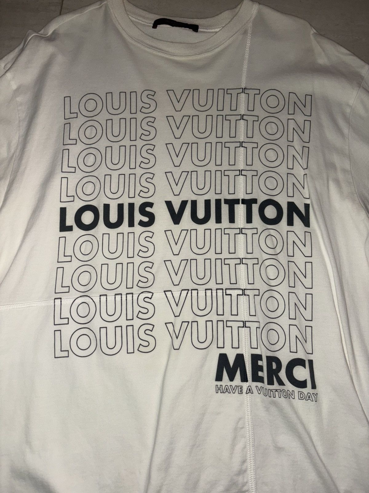 Louis Vuitton Louis Vuitton “Merci Have a Vuitton Day” Oversized T Size US S / EU 44-46 / 1 - 1 Thumbnail