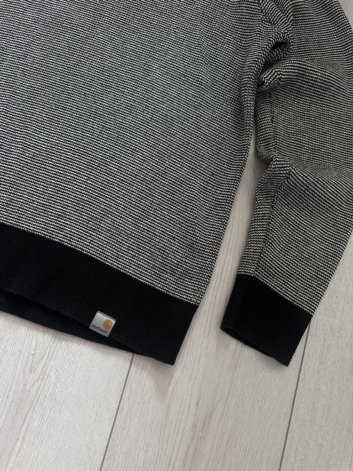 Carhartt Vintage Carhartt sweater striped size M Size US M / EU 48-50 / 2 - 2 Thumbnail