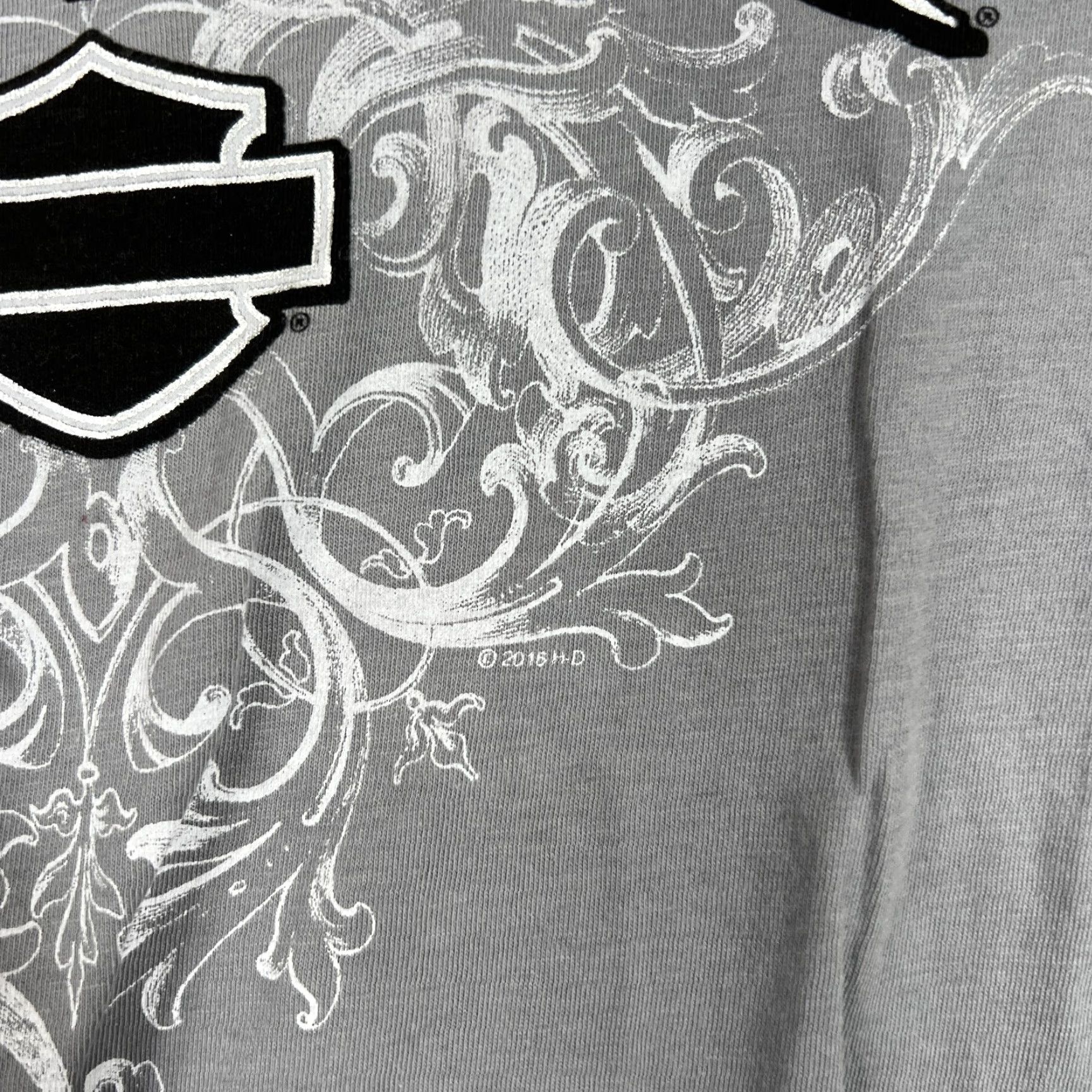 Harley Davidson Harley Davidson T-Shirt Women Long Sleeve Gray Embroidered Motorcycle Skull Casual product Size L / US 10 / IT 46 - 3 Thumbnail
