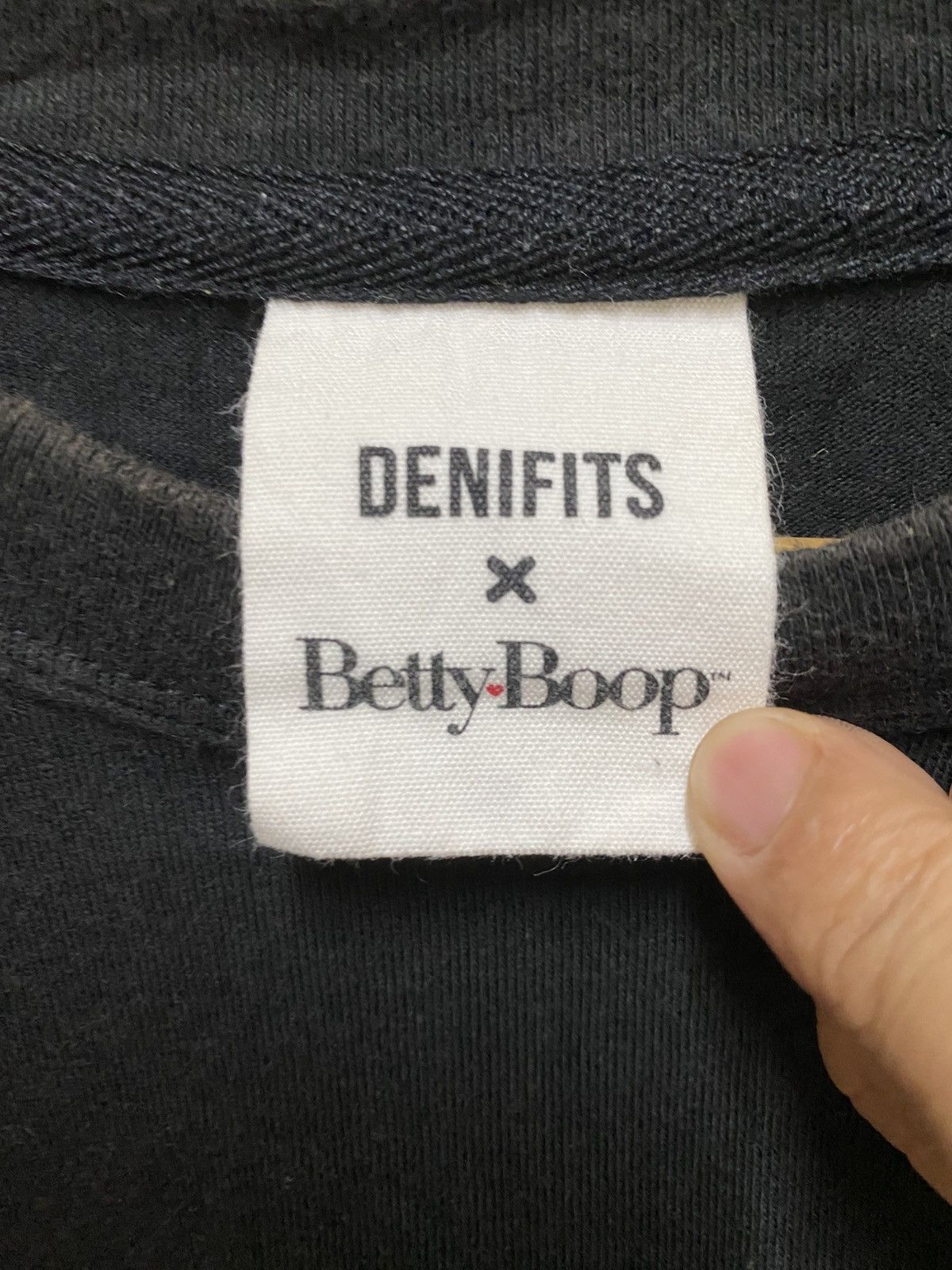 The Unbranded Brand Betty Boop Short Sleeve Crewneck Tee Size US L / EU 52-54 / 3 - 5 Thumbnail