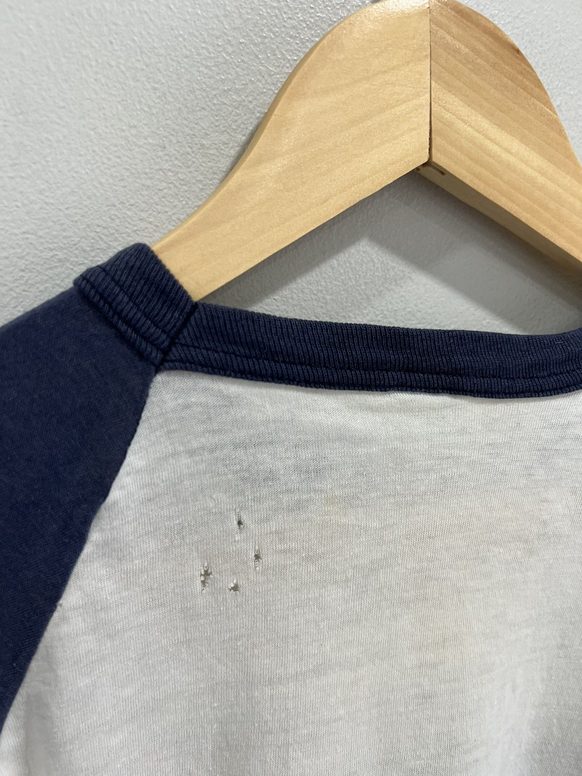 Vintage Vintage Minnesota Twins Baseball Raglan shirt xx Size US XS / EU 42 / 0 - 2 Thumbnail