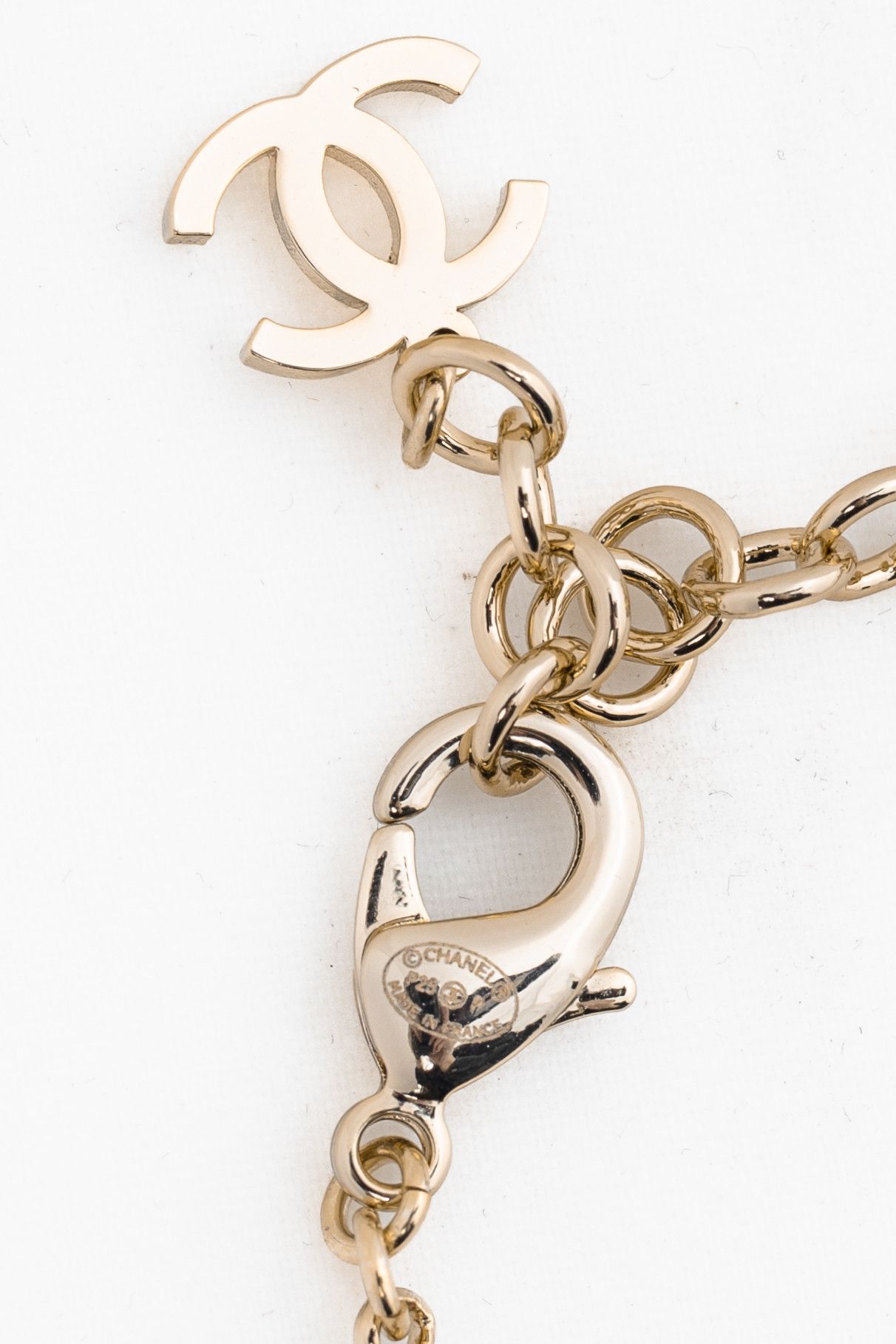 Chanel Chanel P25 Light-Gold-Tone Crystal & Pearl CC Logo Necklace Size ONE SIZE - 5 Thumbnail