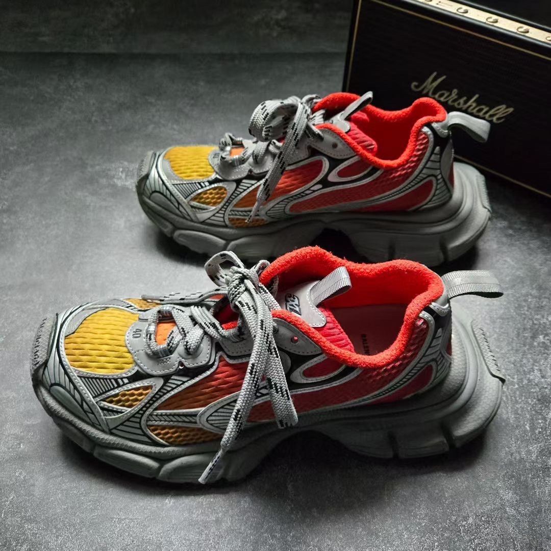 Balenciaga Balenciaga Tie-Dye Gradient Gray Lowtop Sneakers XXXL Men Size US 10 / EU 43 - 1 Thumbnail
