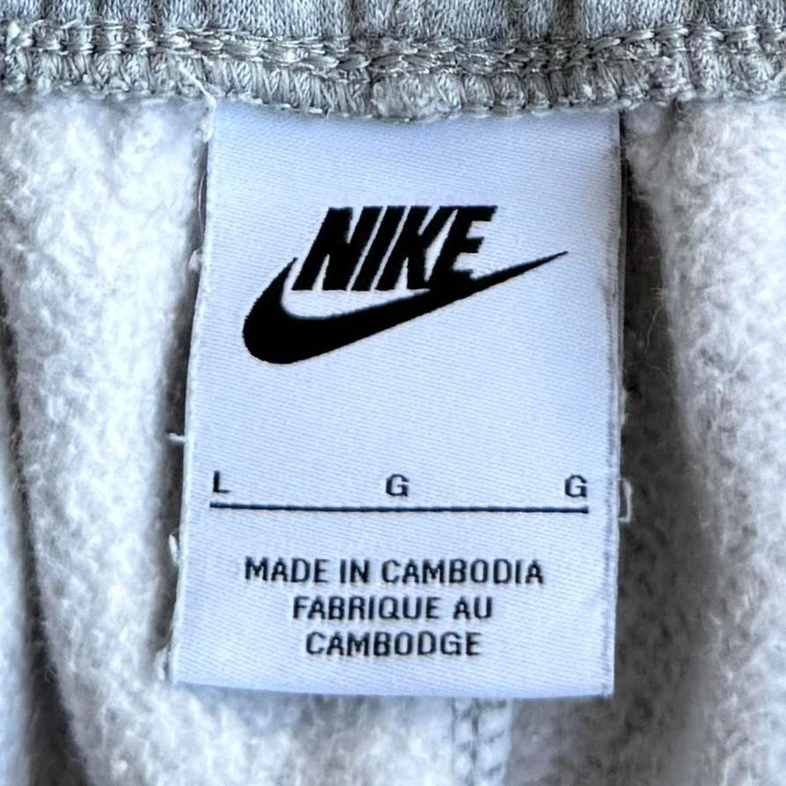 Nike × Nike ACG × Vintage Vintage Y2K Nike Grey & White Embroidered Tech Sweatpants Size US 34 / EU 50 - 4 Thumbnail