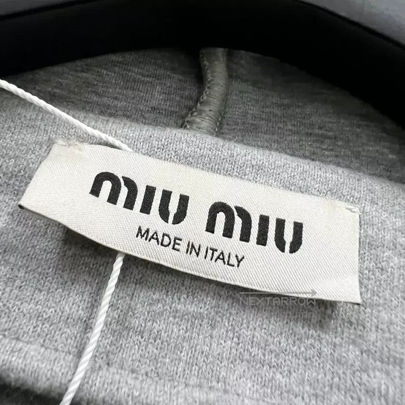Miu Miu Miu Miu 38 Gray small logo zipper hoodie Size M / US 6-8 / IT 42-44 - 3 Thumbnail