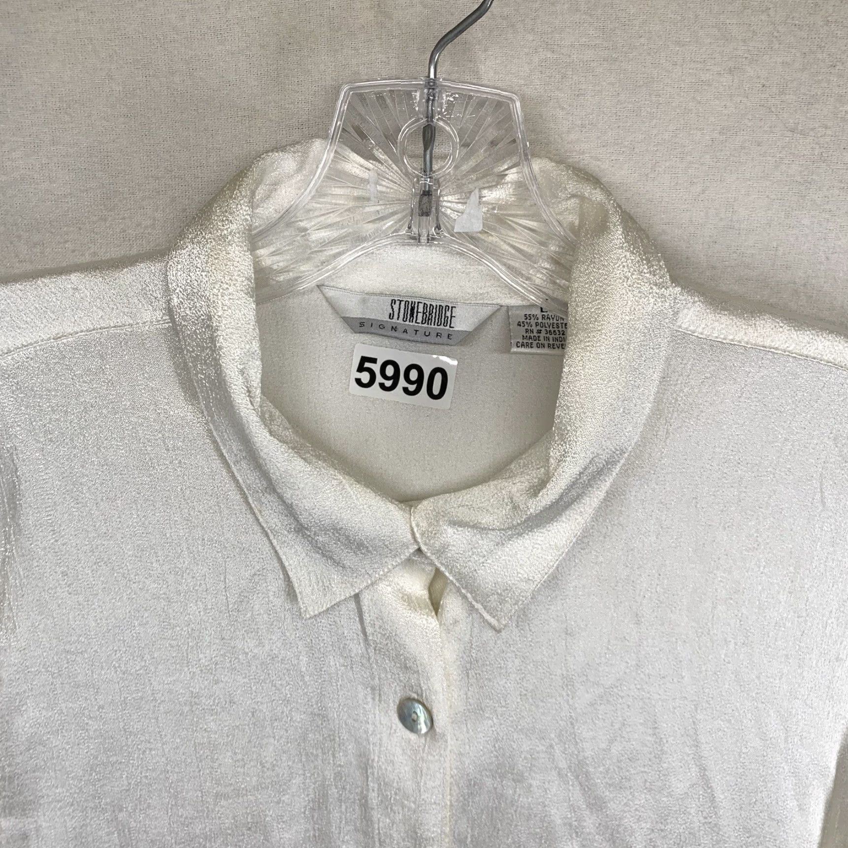 Vintage VINTAGE Stonebridge Women’s Button-Up White Satin Long Sleeve Collared Top L Casual Shirt Angel 80s 90s Classic Couture Shell Princess Size L / US 10 / IT 46 - 4 Thumbnail