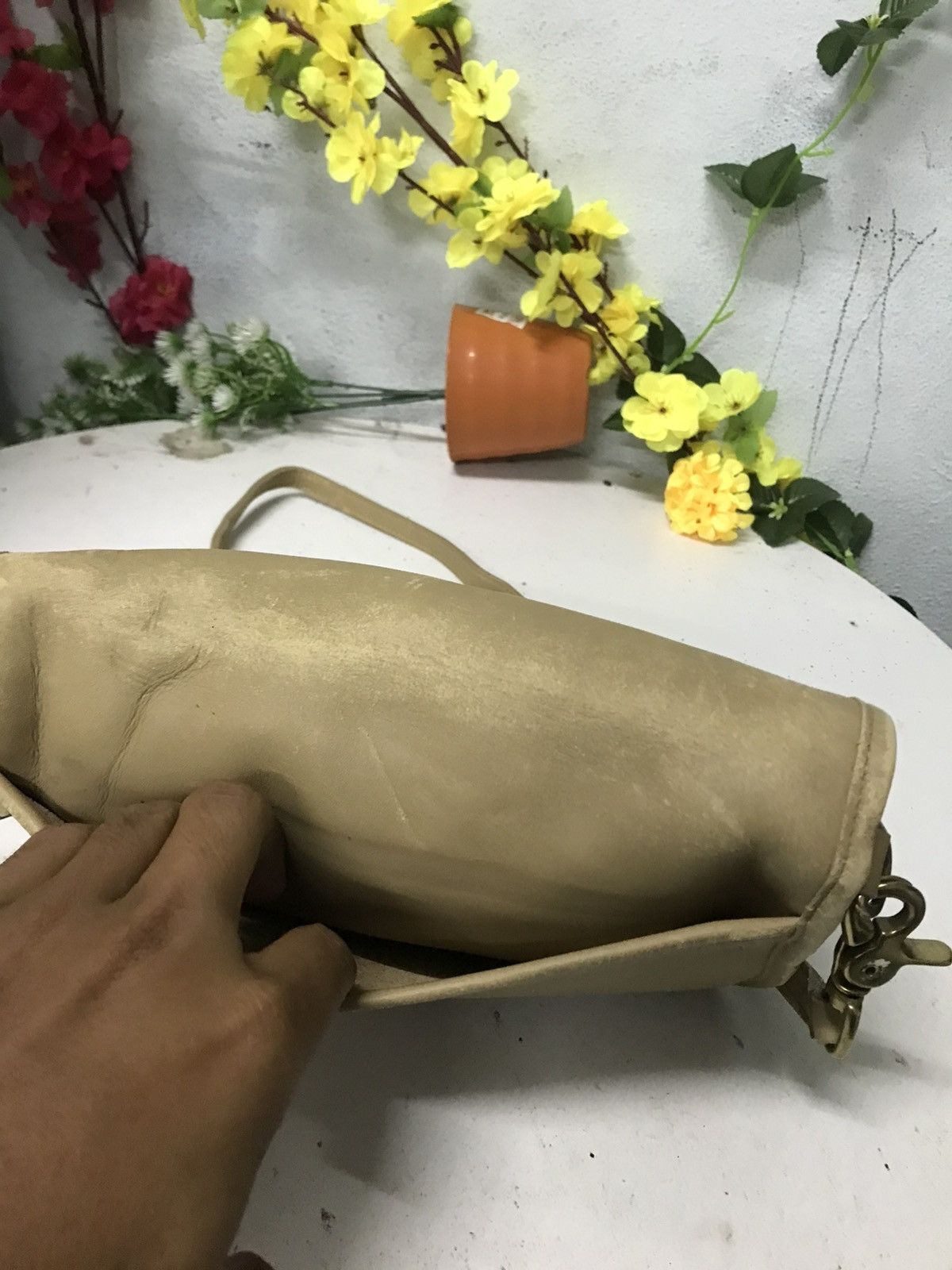 Coach Vintage Leather Coach Shoulder Size ONE SIZE - 3 Thumbnail