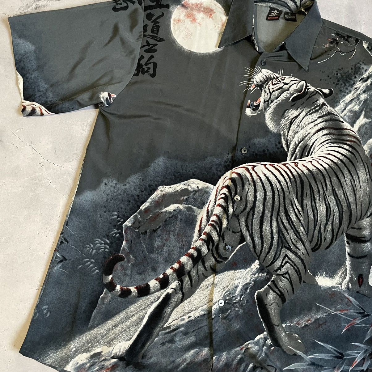 Other Vintage Short Sleeve Shirt Tiger Print Diesel style Size US XL / EU 56 / 4 - 3 Thumbnail