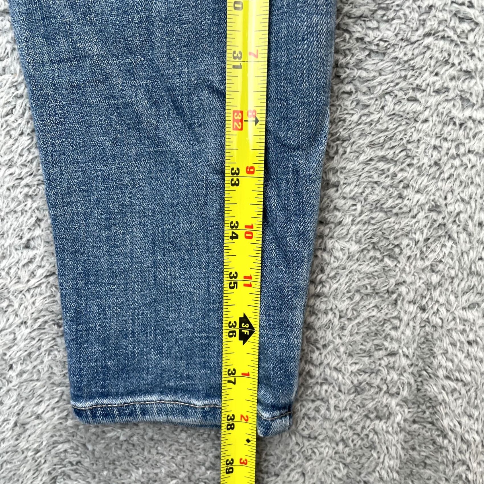 Lucky Brand Lucky Brand Jeans Womens 2x26R Blue Lolita Skinny Leg Whiskered Denim Low Rise Jeans Women 5-Pocket Denim Cotton Spandex Viscose Zip Button Size 26" / US 2 / IT 38 - 7 Thumbnail