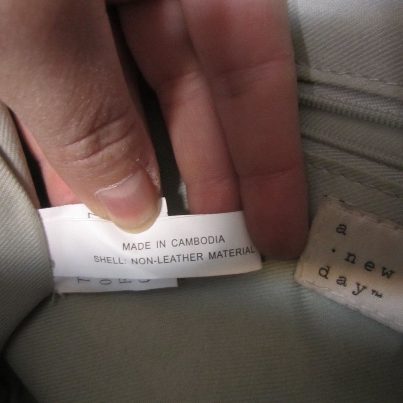 Target Basics Minimalist Light Gray Satchel Crossbody Bag A New Day Size ONE SIZE - 8 Thumbnail