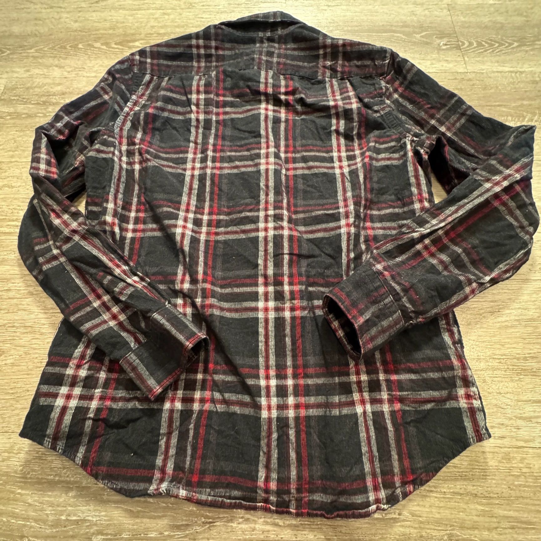 Express Express Shirt Mens Small Black Red Plaid Corduroy Cotton Preppy Casual Shirt Black Plaid Corduroy Cotton Express Mens Small - 90s? Size US S / EU 44-46 / 1 - 5 Thumbnail
