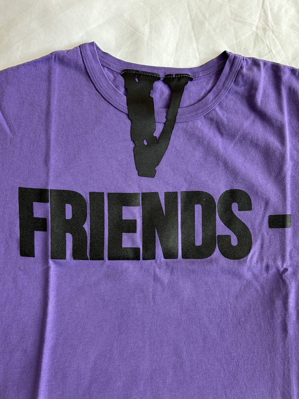 Vlone Size Medium - VLONE Friends Tee Shirt Purple Black Size US M / EU 48-50 / 2 - 2 Thumbnail