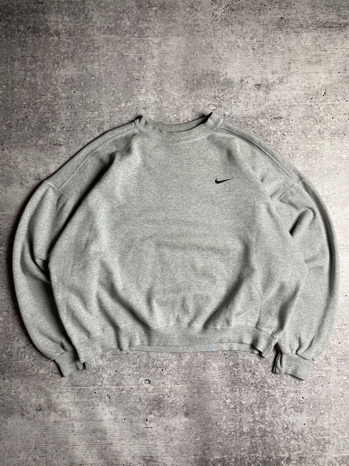 Nike Nike Vintage 90’s Baggy Sweatshirt Size US L / EU 52-54 / 3 - 1 Thumbnail