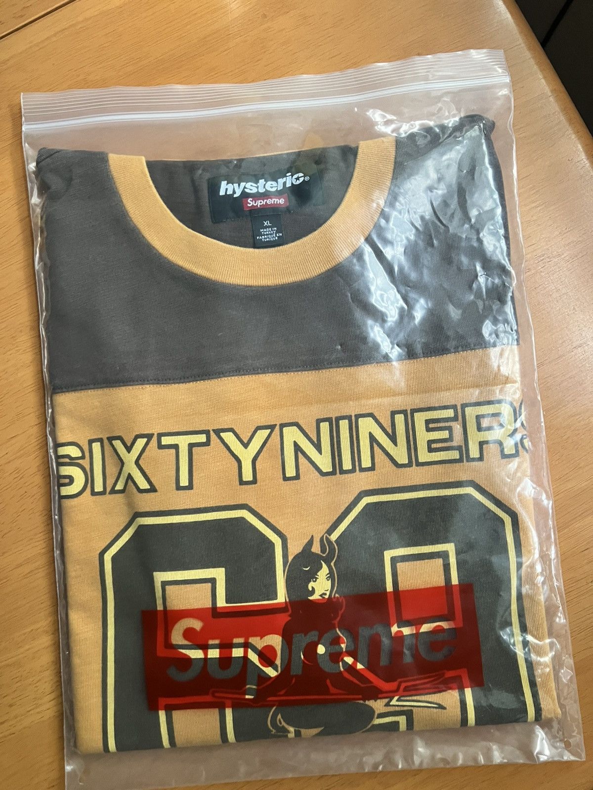 Hysteric Glamour × Supreme Supreme Hysteric Glamour 69 Football Top Size US XL / EU 56 / 4 - 3 Thumbnail