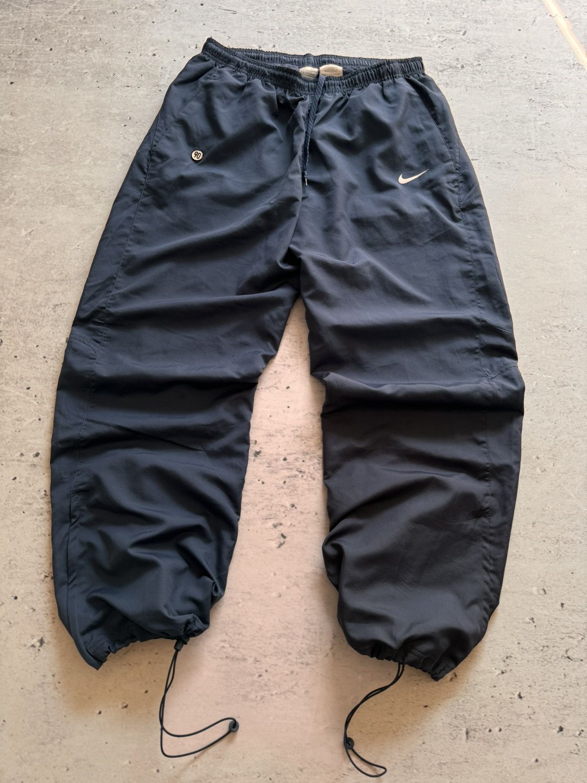 Nike × Vintage NIKE VINTAGE BASIC LOGO OVERSIZE BAGGY PANTS Size US 34 / EU 50 - 2 Thumbnail