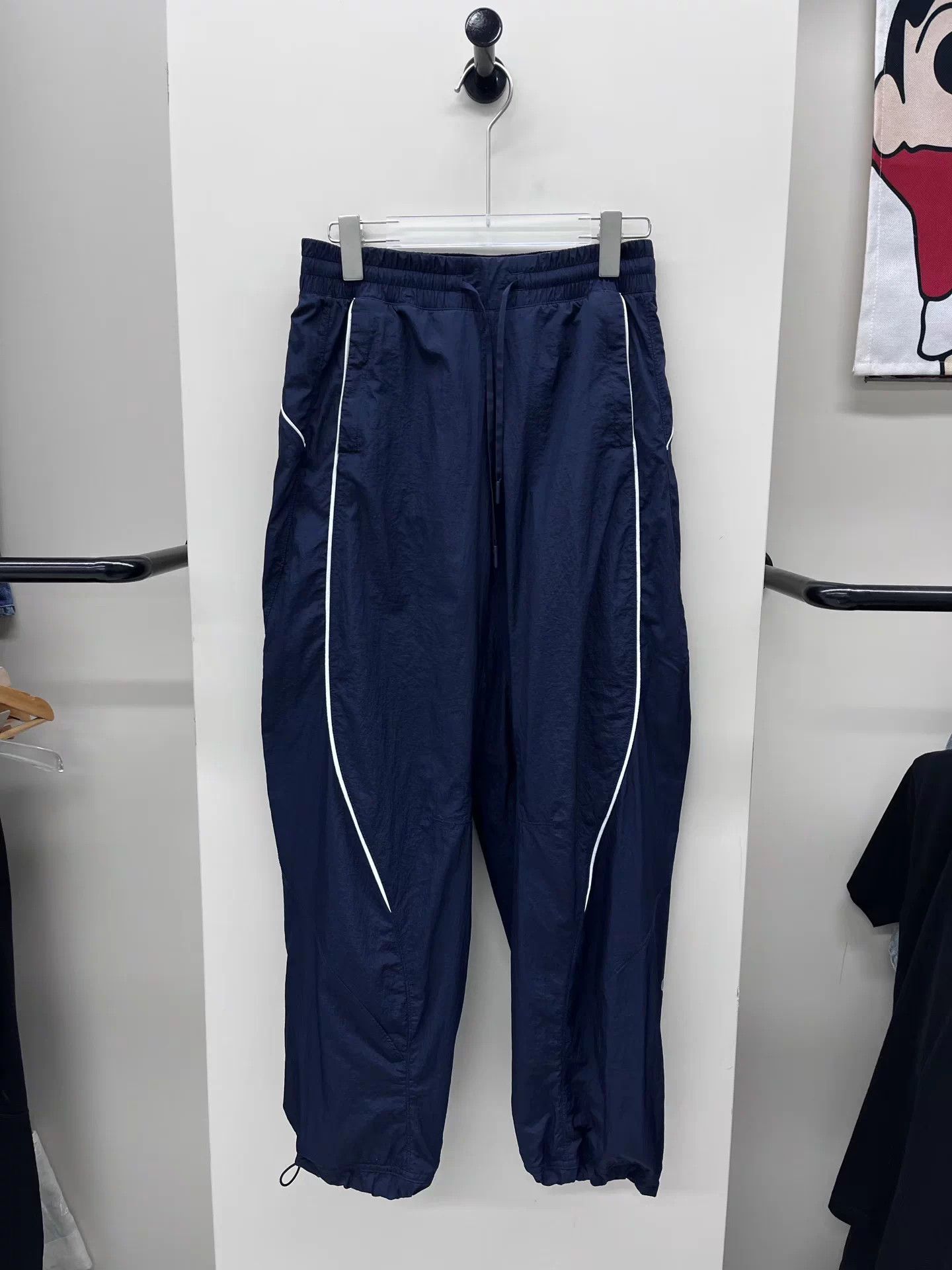 Lululemon lululemon S pants 99 new 35 96 Size 24" / US 00 / IT 34 - 1 Thumbnail