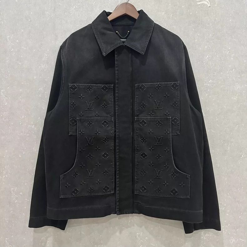Louis Vuitton Louis Vuitton Washed Worn Solid Logo Lapel Casual Long-Sle Size US L / EU 52-54 / 3 - 1 Thumbnail