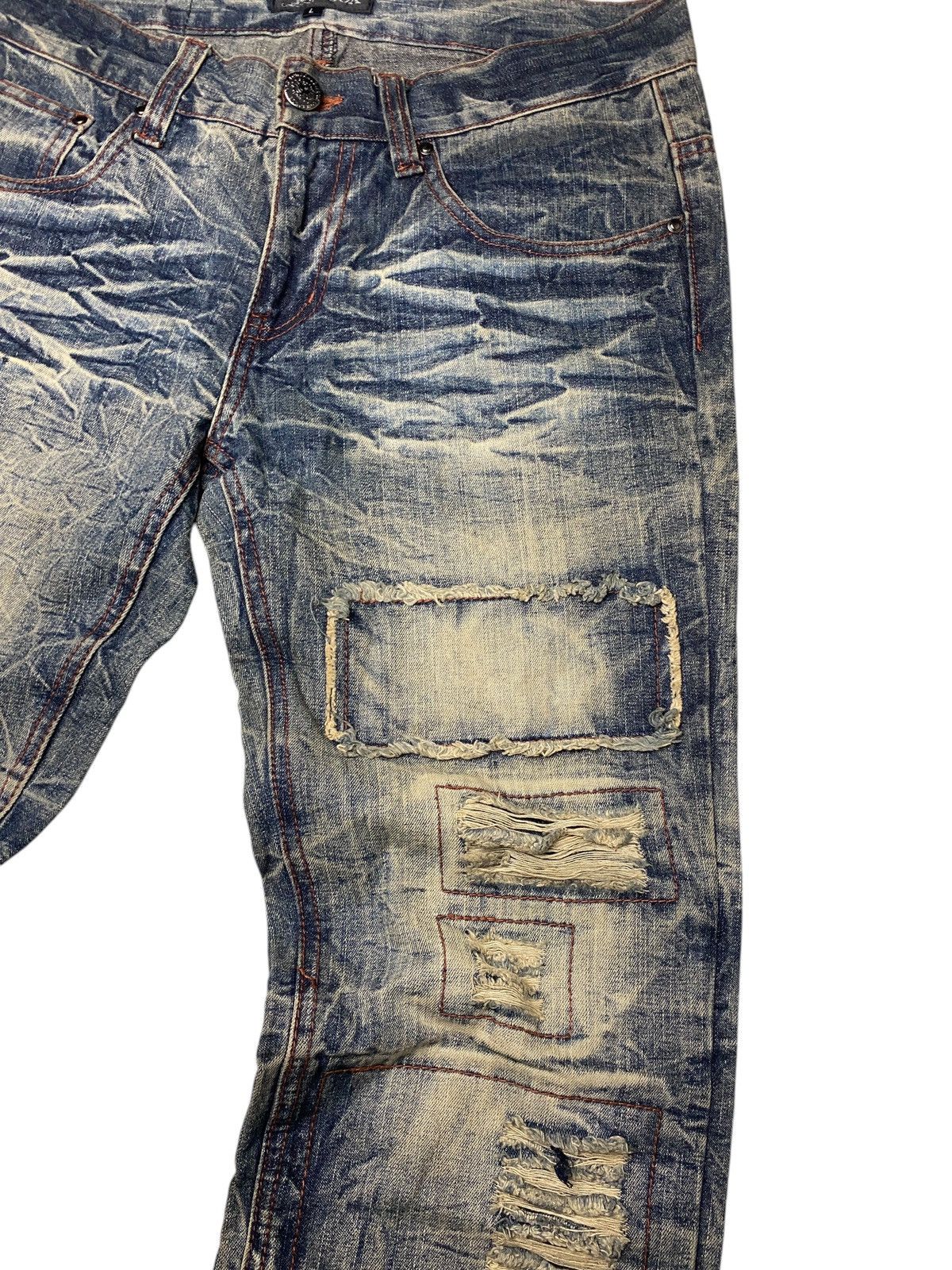 Other 2000's Lowbox Distressed Seawasb Flare Jeans Size US 31 - 6 Thumbnail