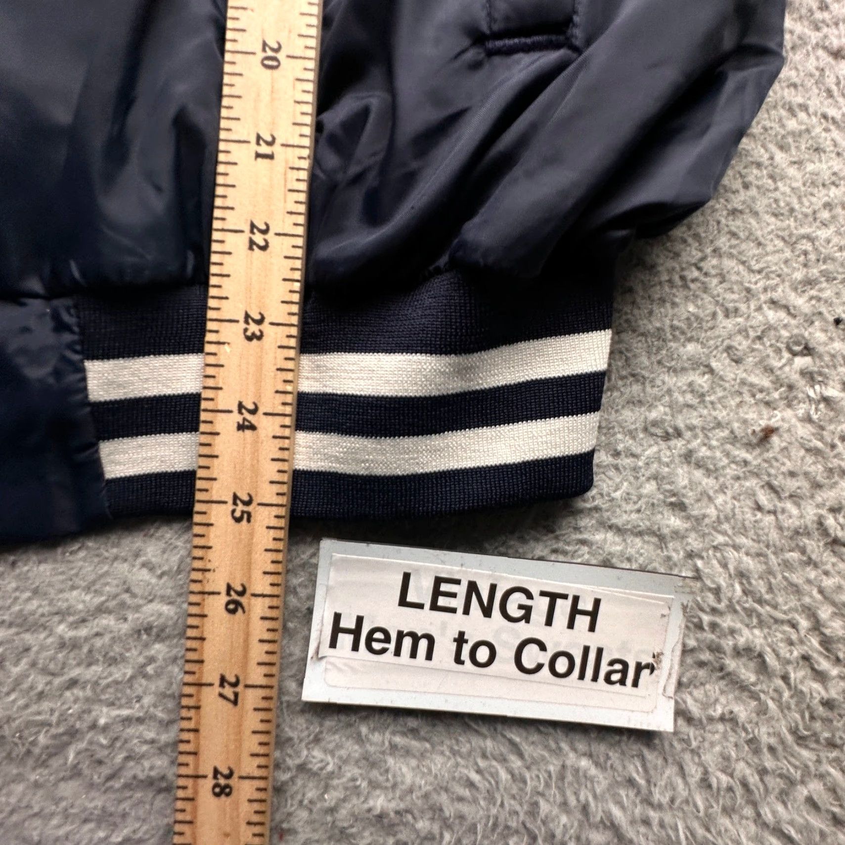 Vintage VINTAGE Win Wear Nylon Varsity Jacket Mens Large Navy Blue Snap Button Lined 70s Sports Casual تجرب Size US L / EU 52-54 / 3 - 5 Thumbnail
